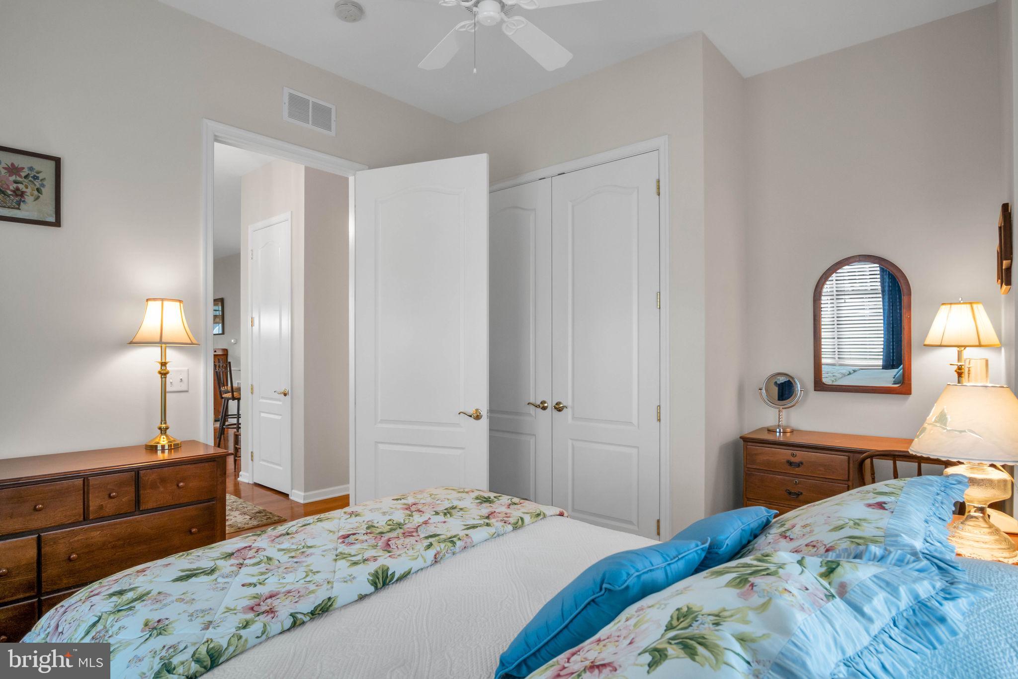 CARMELLA - Residential