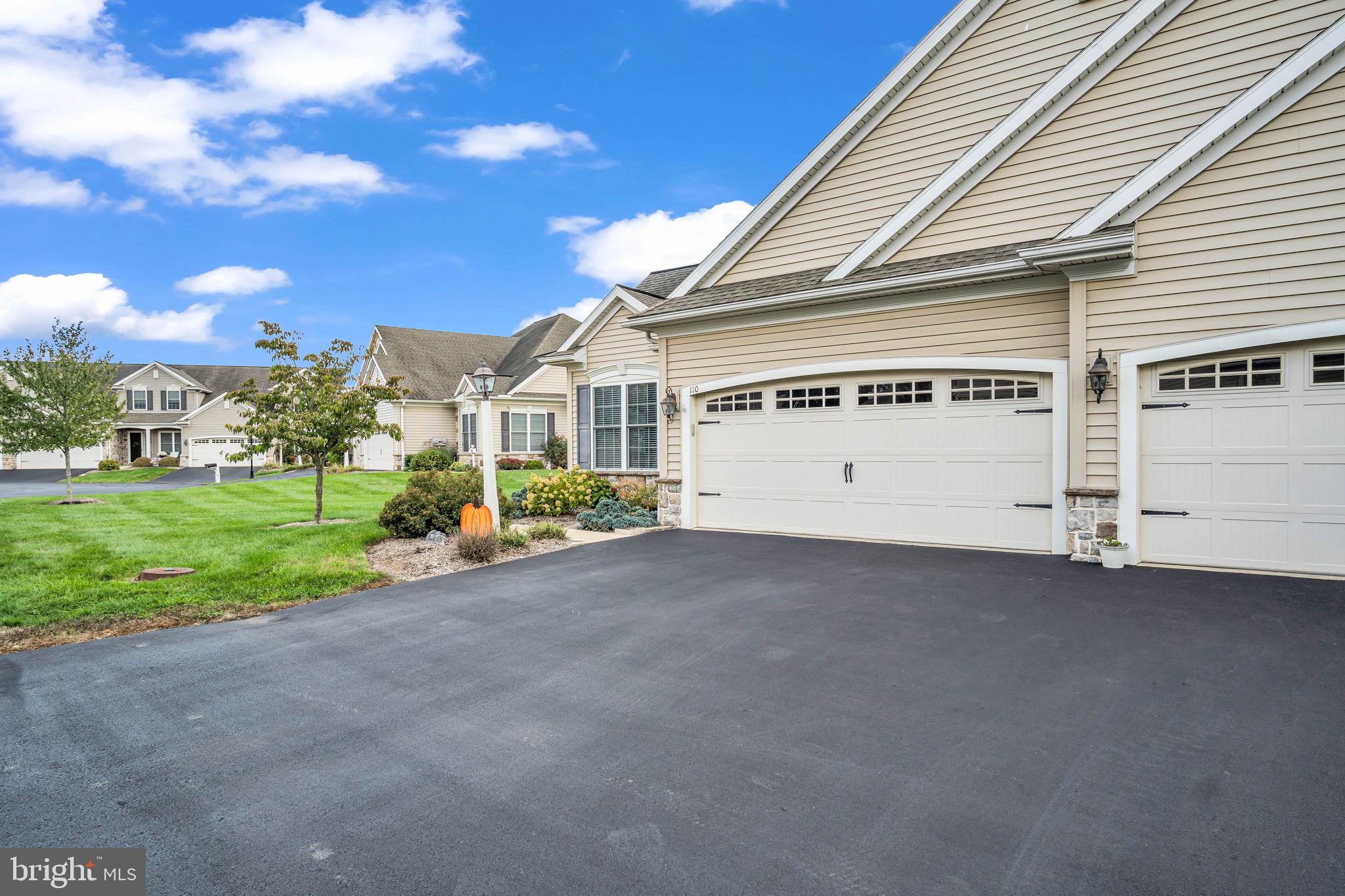 CARMELLA - Residential