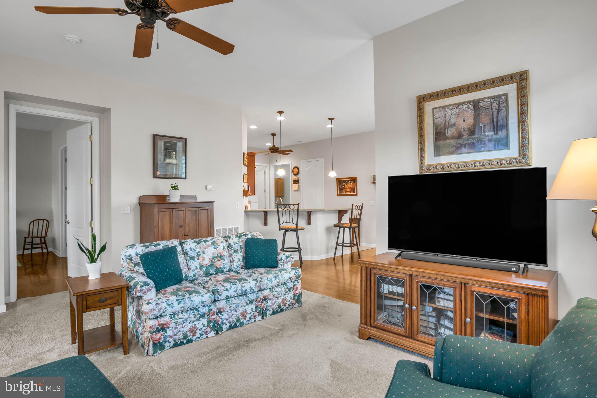 CARMELLA - Residential