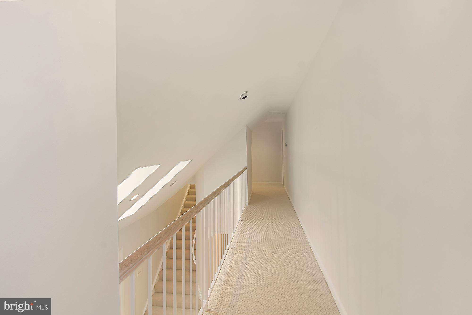 MCLEAN STATION - Residential