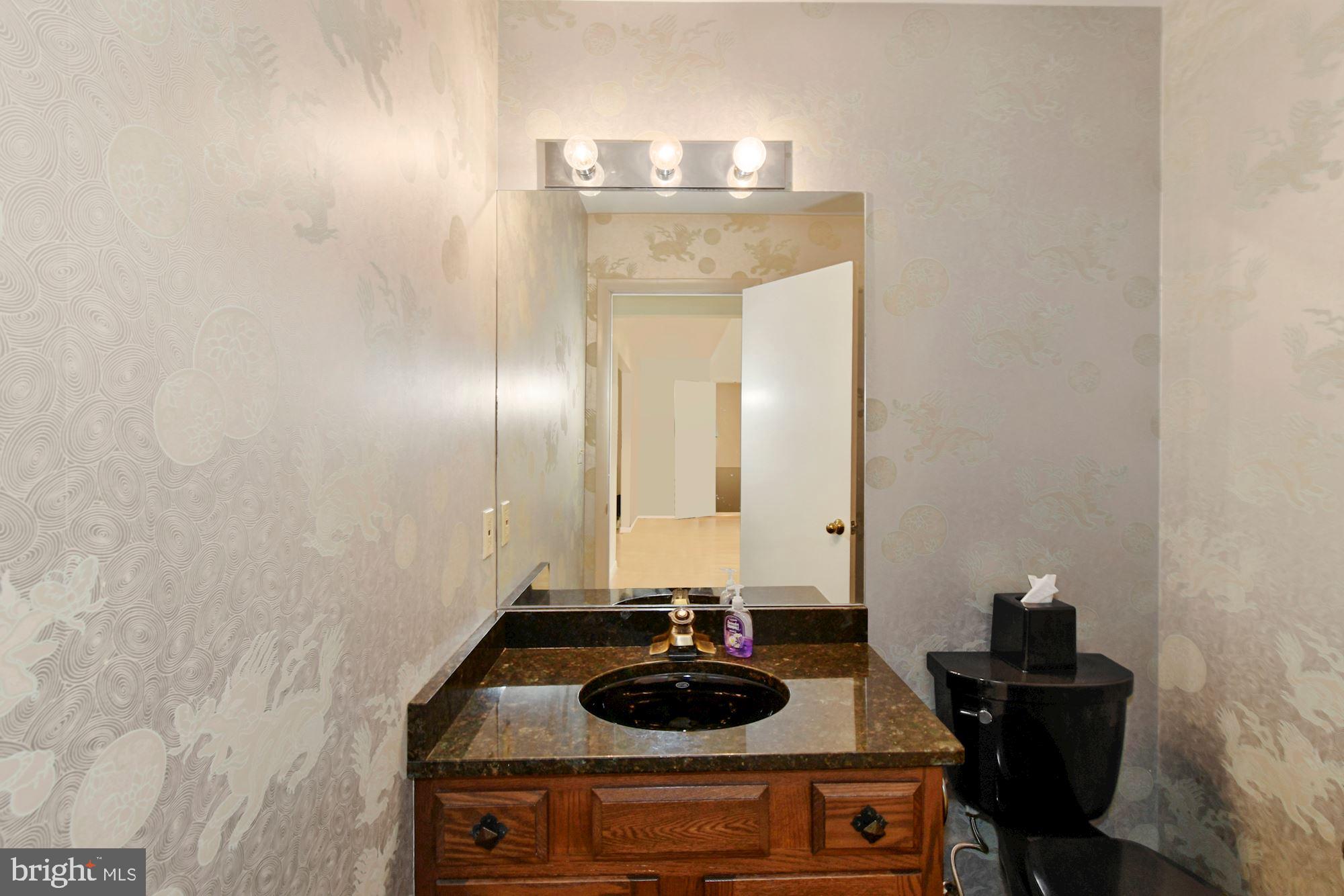 MCLEAN STATION - Residential