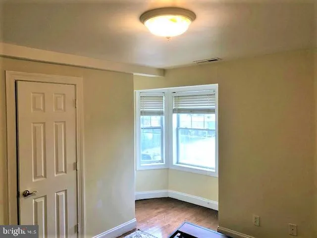Camden, New Jersey 08101, United States, 3 Bedrooms Bedrooms, ,2 BathroomsBathrooms,Residential,Pending,180857
