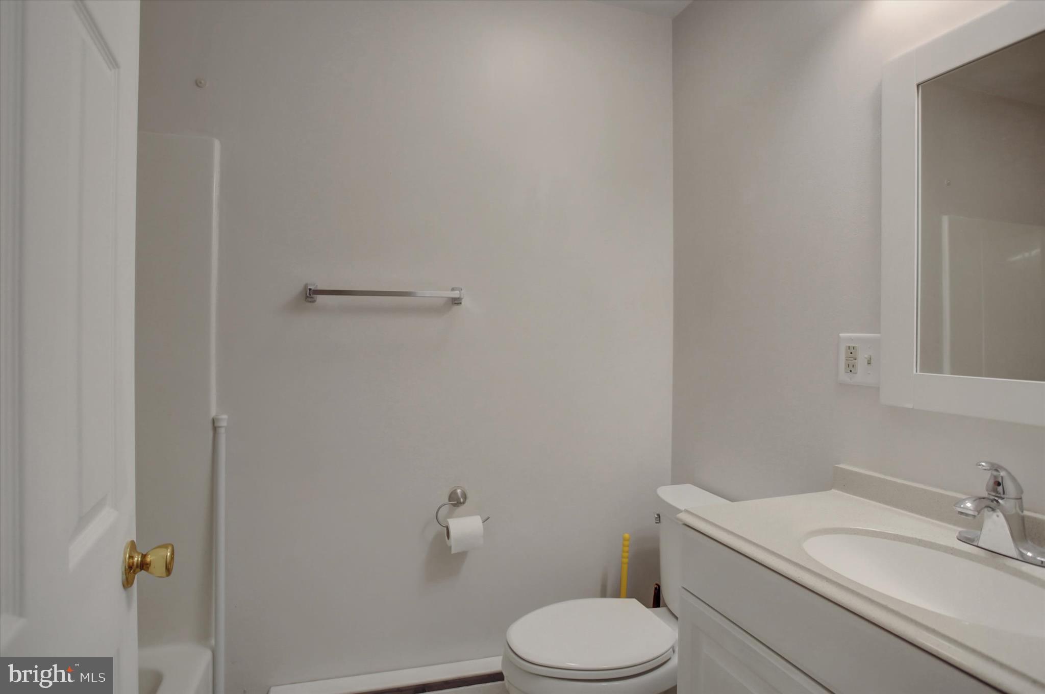 KNOB HILL - Residential