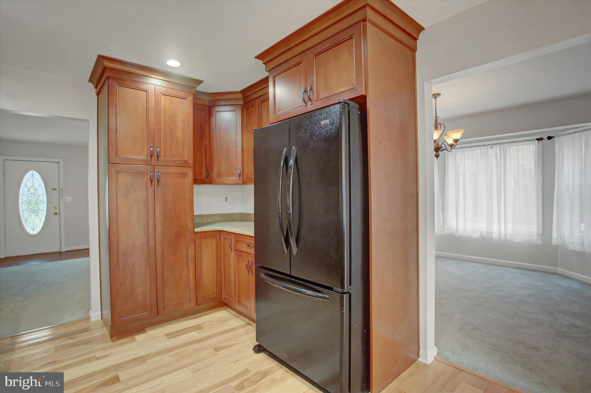 KNOB HILL - Residential