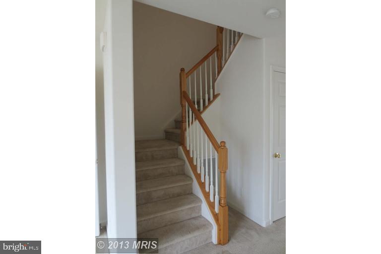 10443 WESTGATE COURT