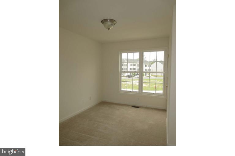 BELMONT WEST - Residential Lease