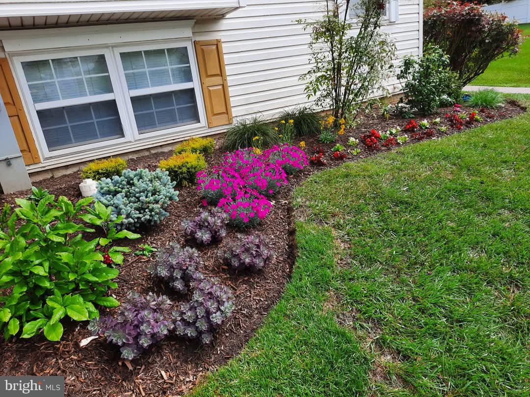 FURNACE HILLS - Residential