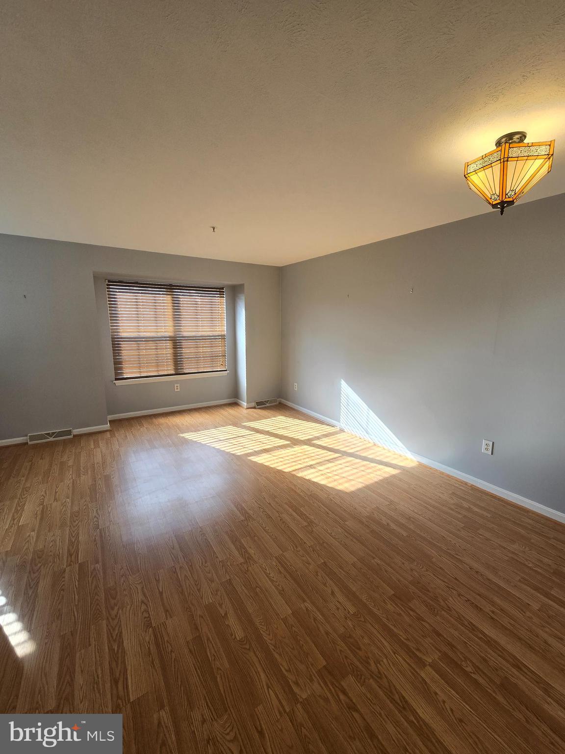 FURNACE HILLS - Residential