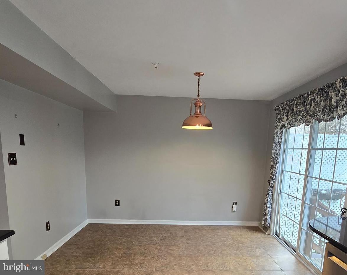 FURNACE HILLS - Residential