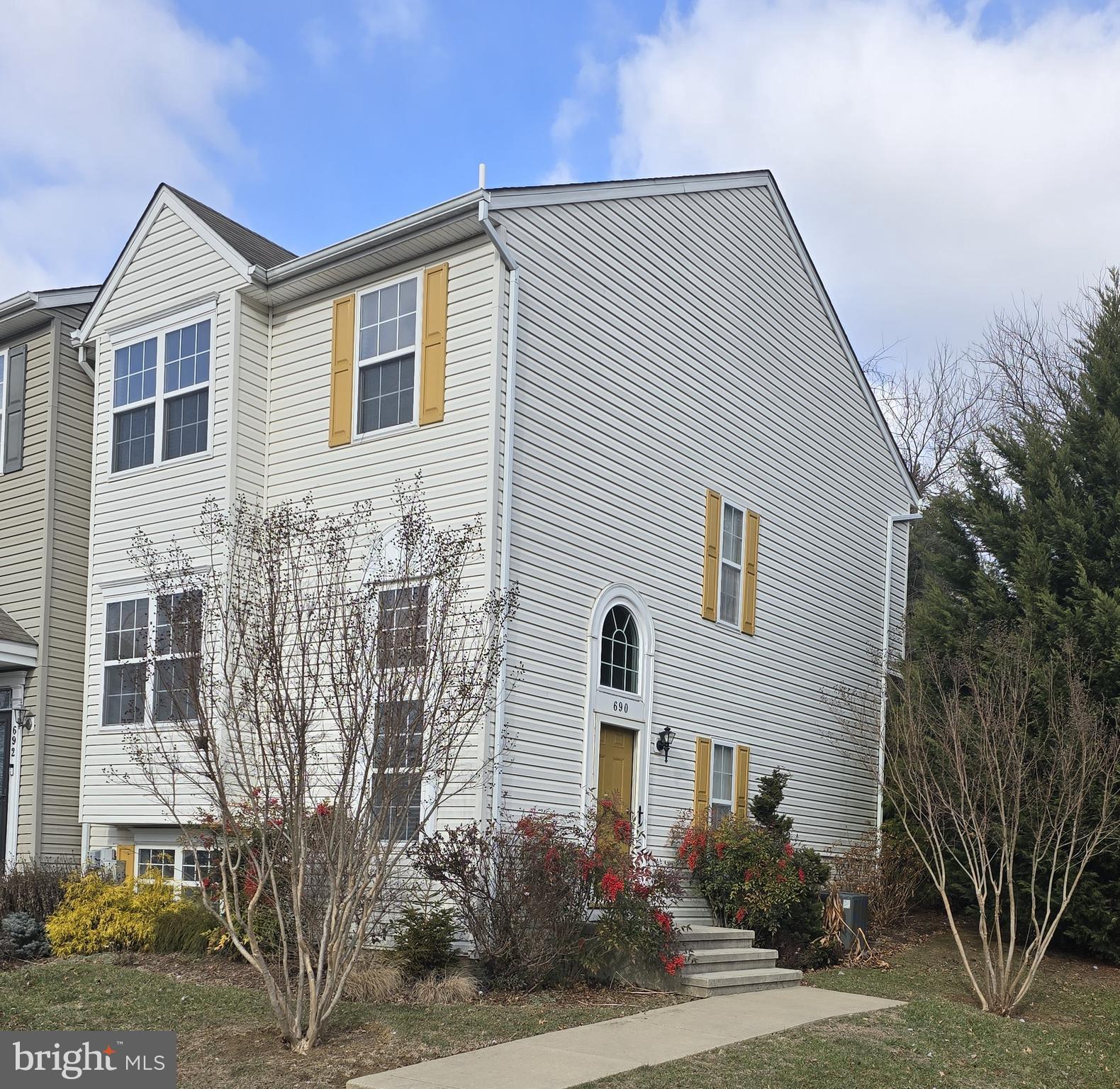 FURNACE HILLS - Residential