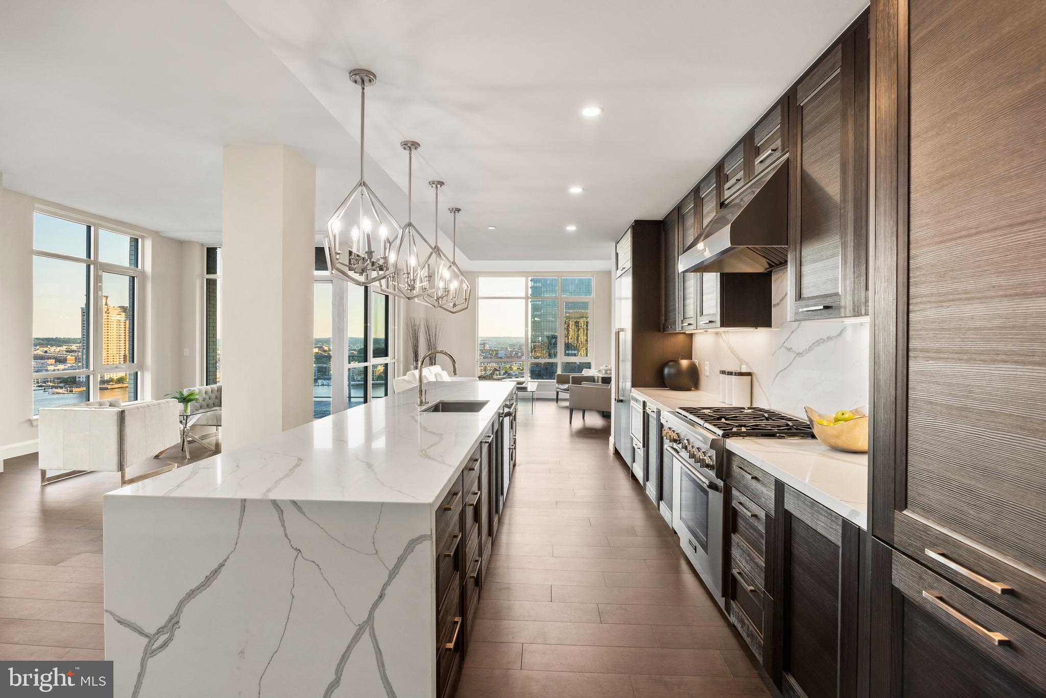 HARBOR EAST - Residential