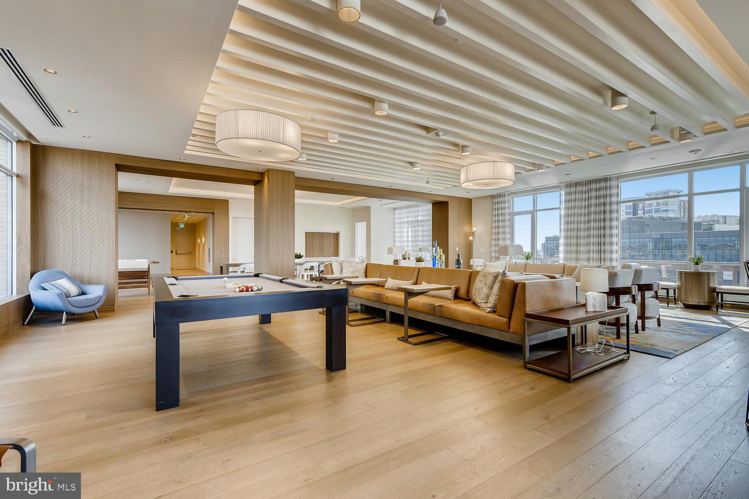 HARBOR EAST - Residential