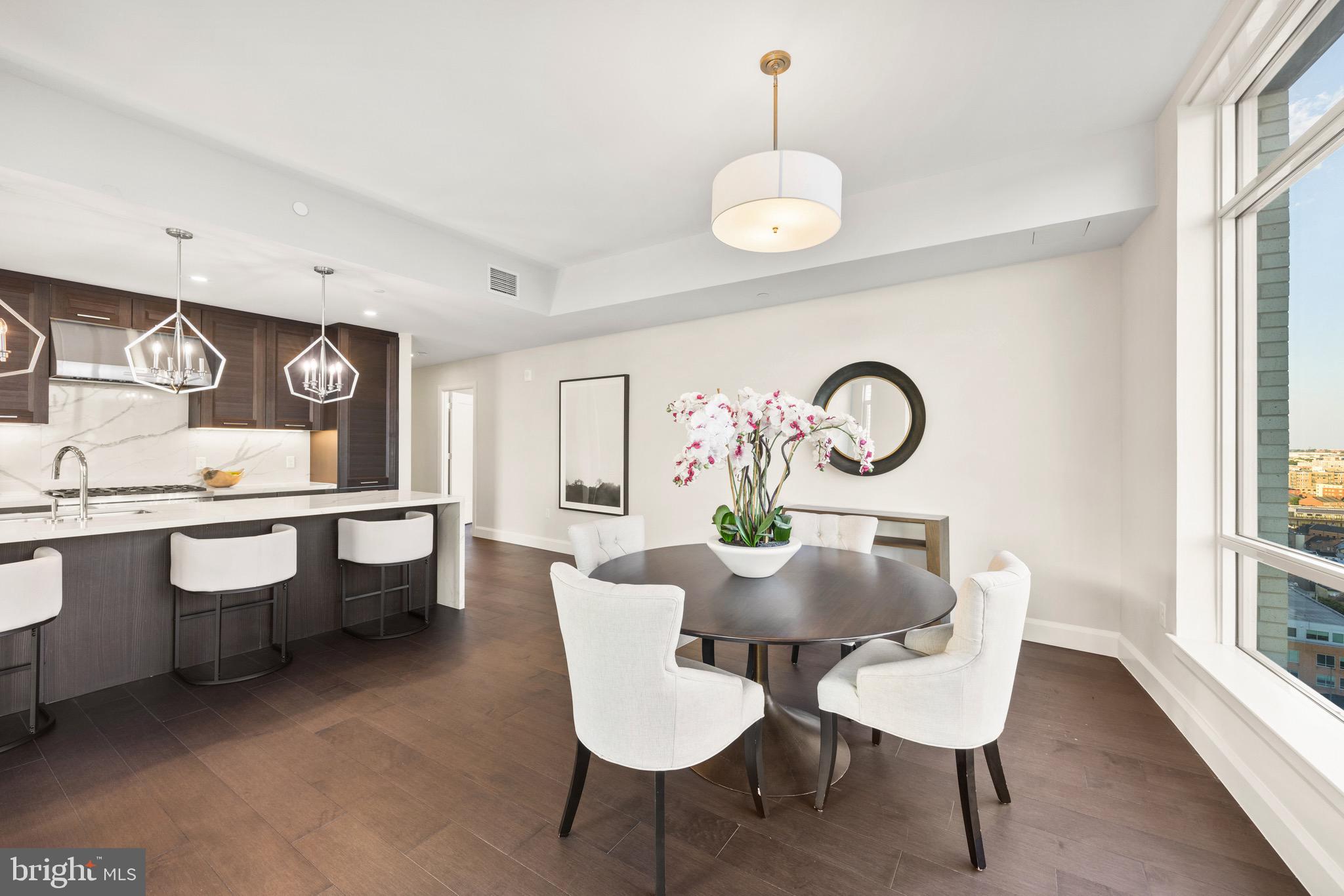 HARBOR EAST - Residential