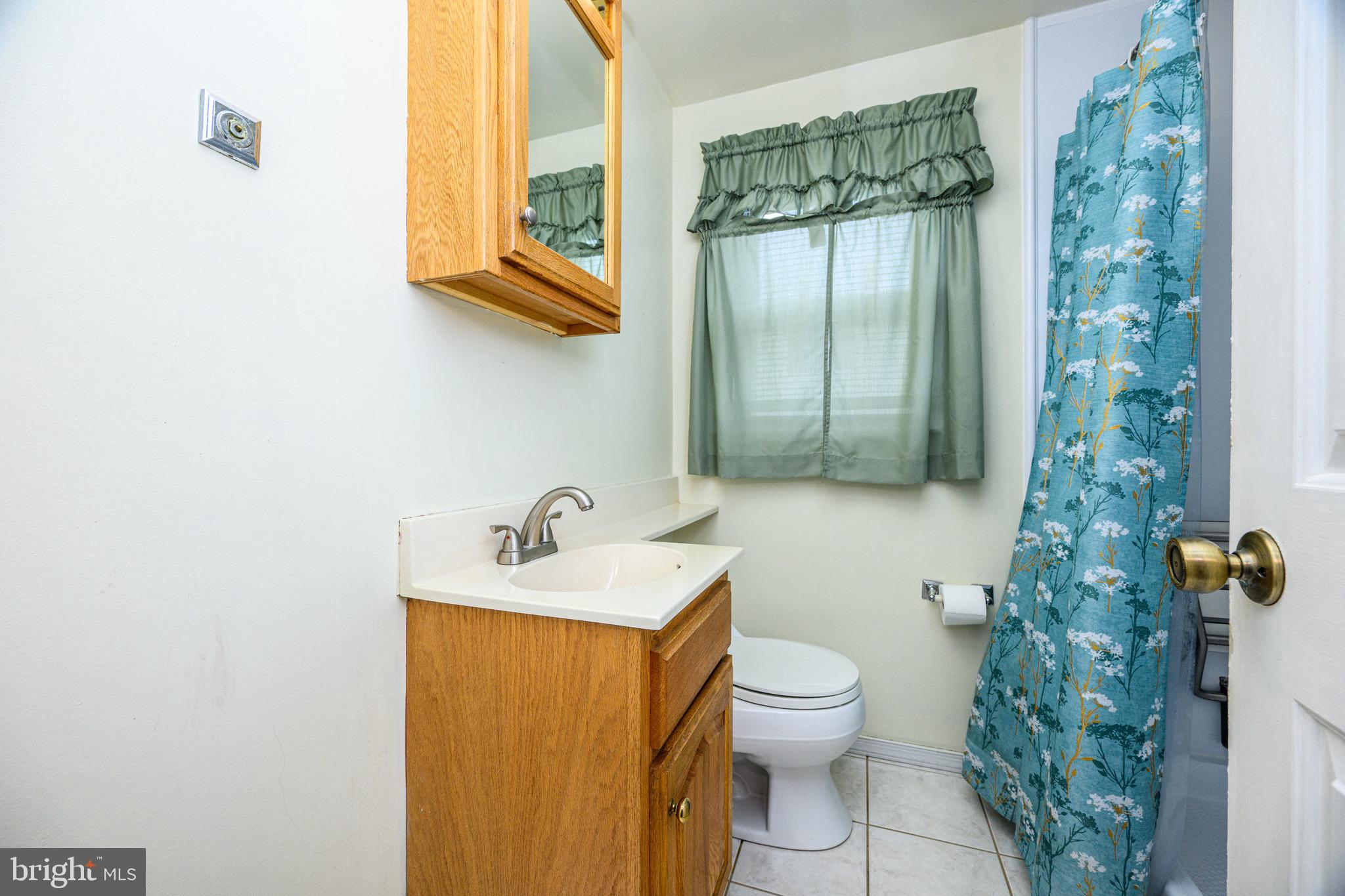 GULPH MILLS VIL - Residential