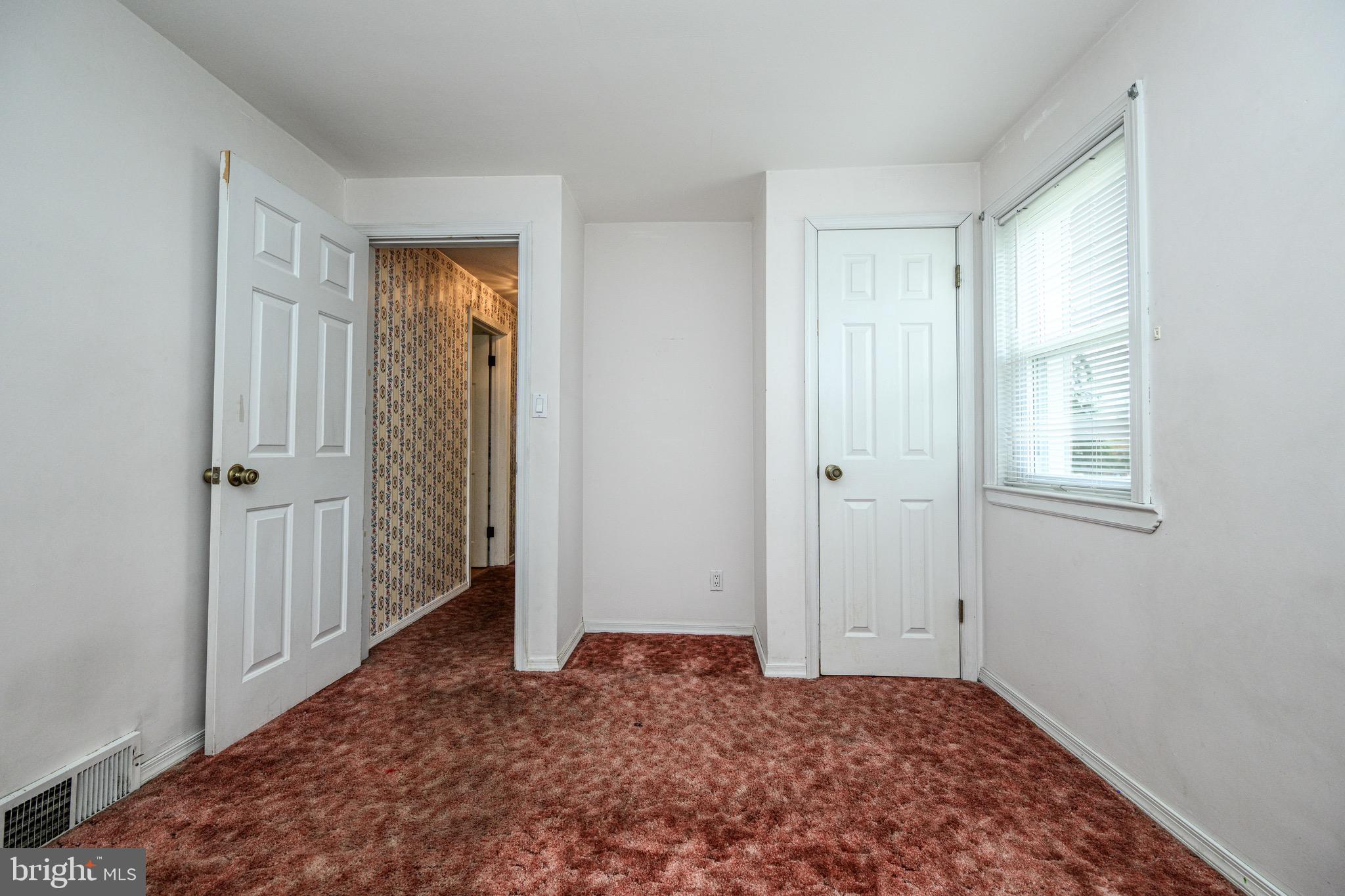 GULPH MILLS VIL - Residential