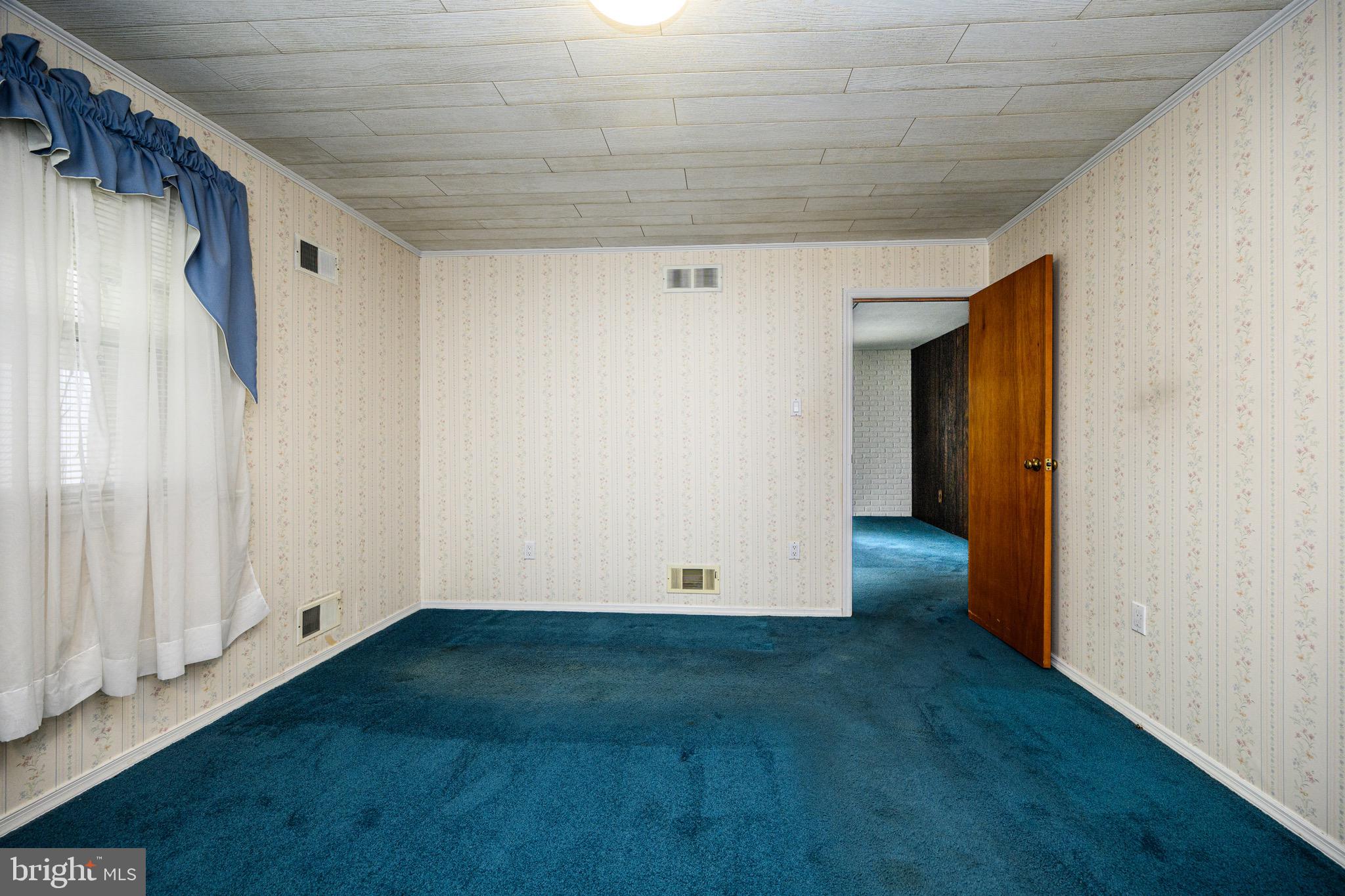 GULPH MILLS VIL - Residential