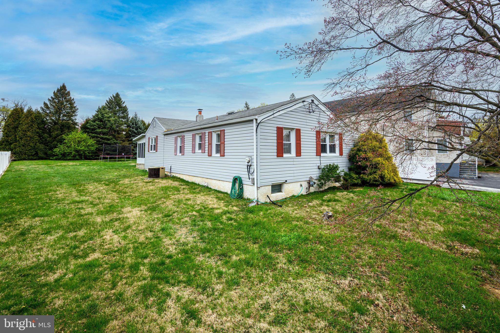 GULPH MILLS VIL - Residential