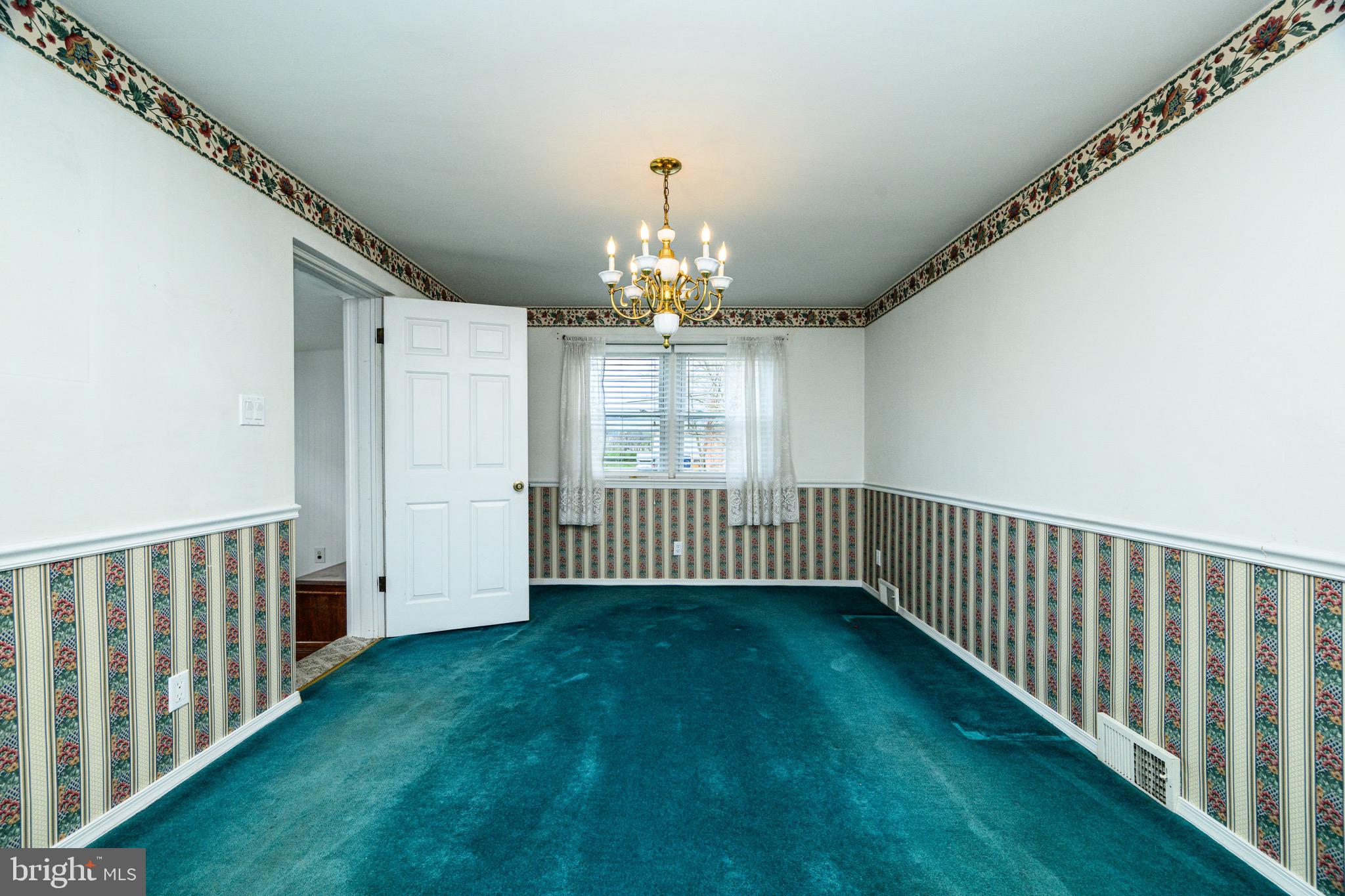 GULPH MILLS VIL - Residential