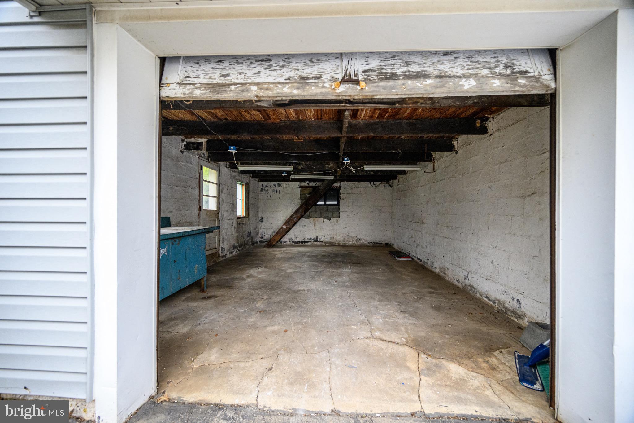 GULPH MILLS VIL - Residential