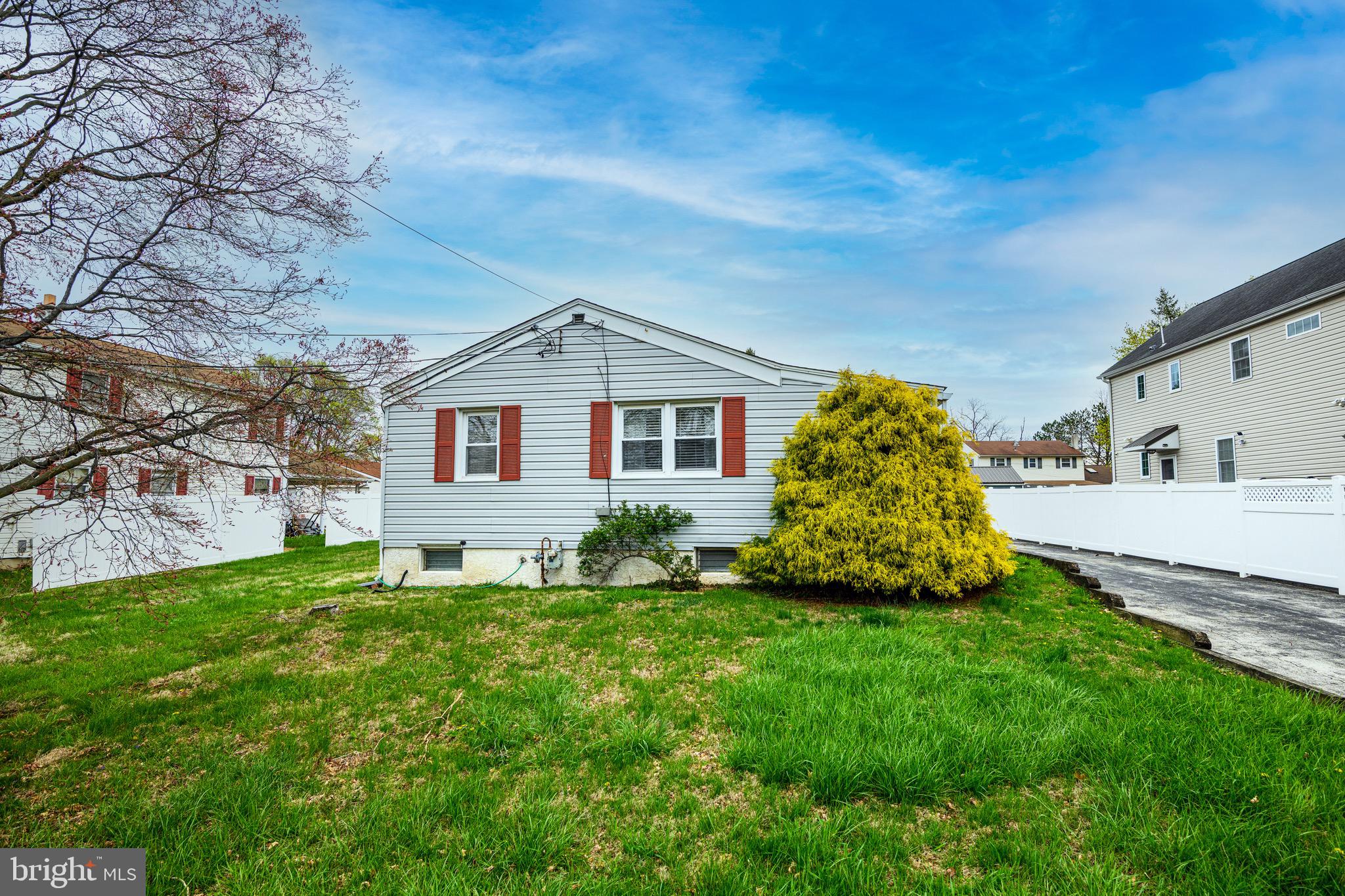 GULPH MILLS VIL - Residential