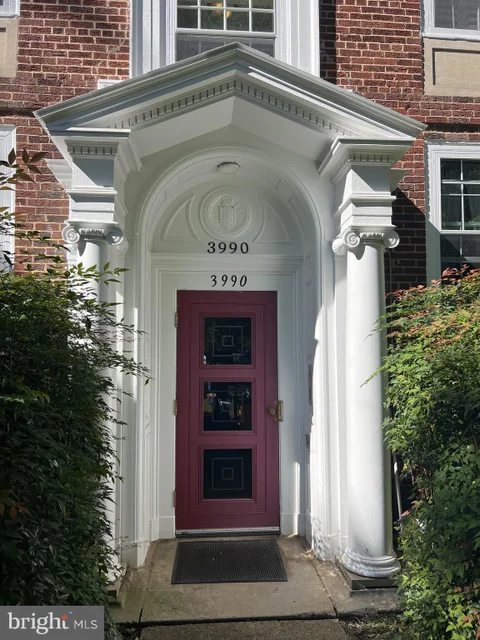 MLS: DCDC2280822