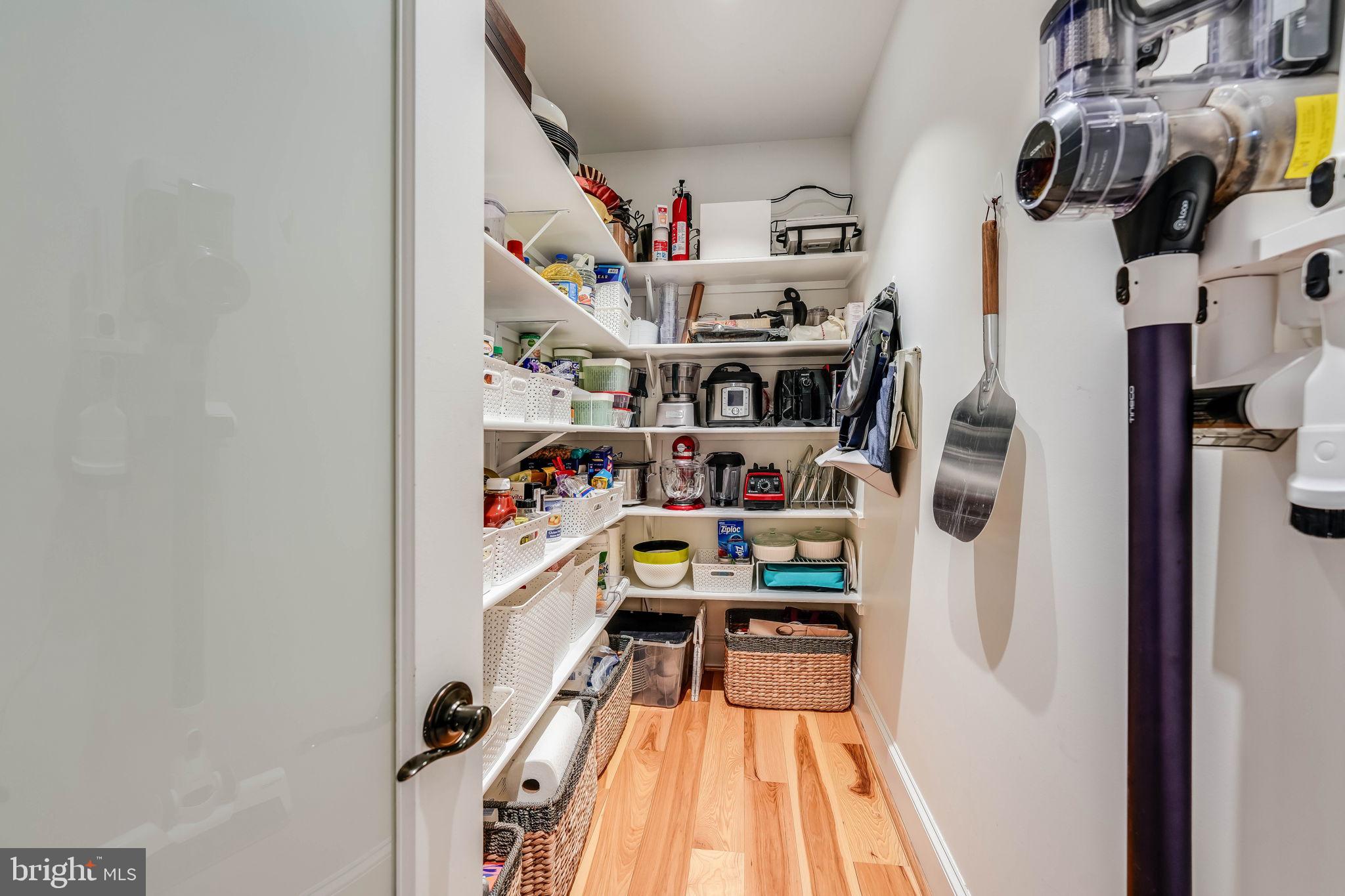 MILBURN TERRACE - Residential