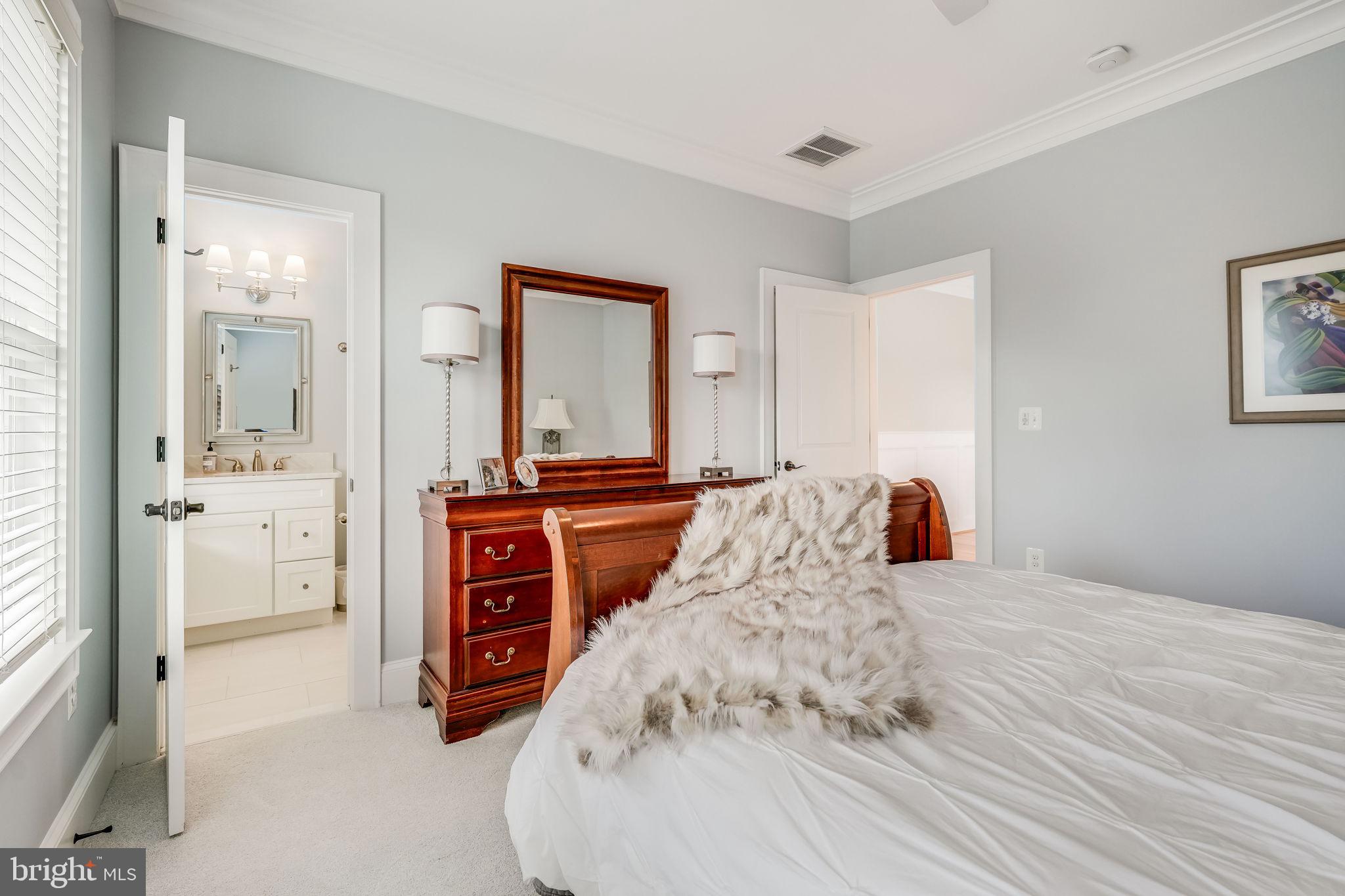 MILBURN TERRACE - Residential