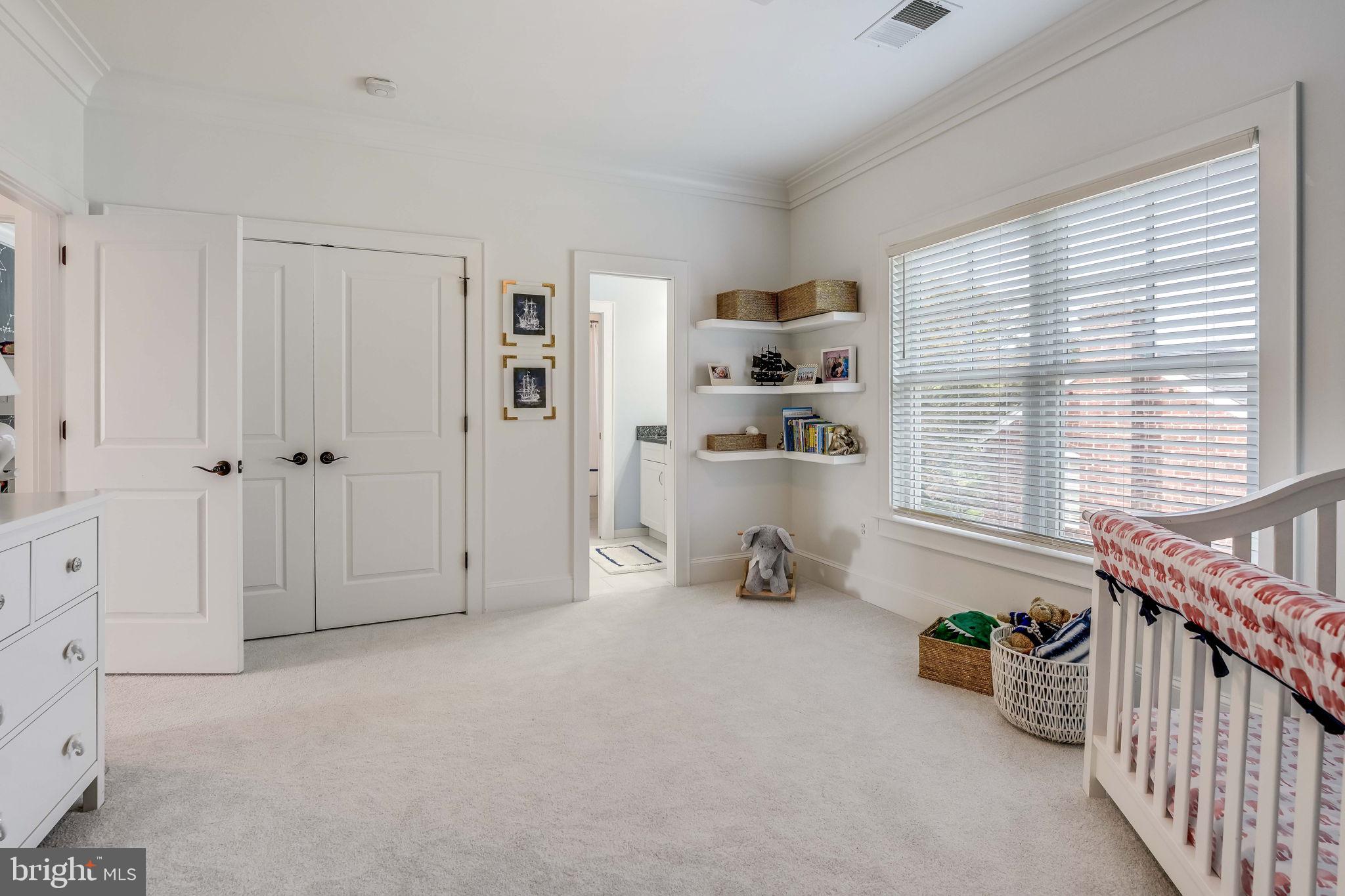 MILBURN TERRACE - Residential