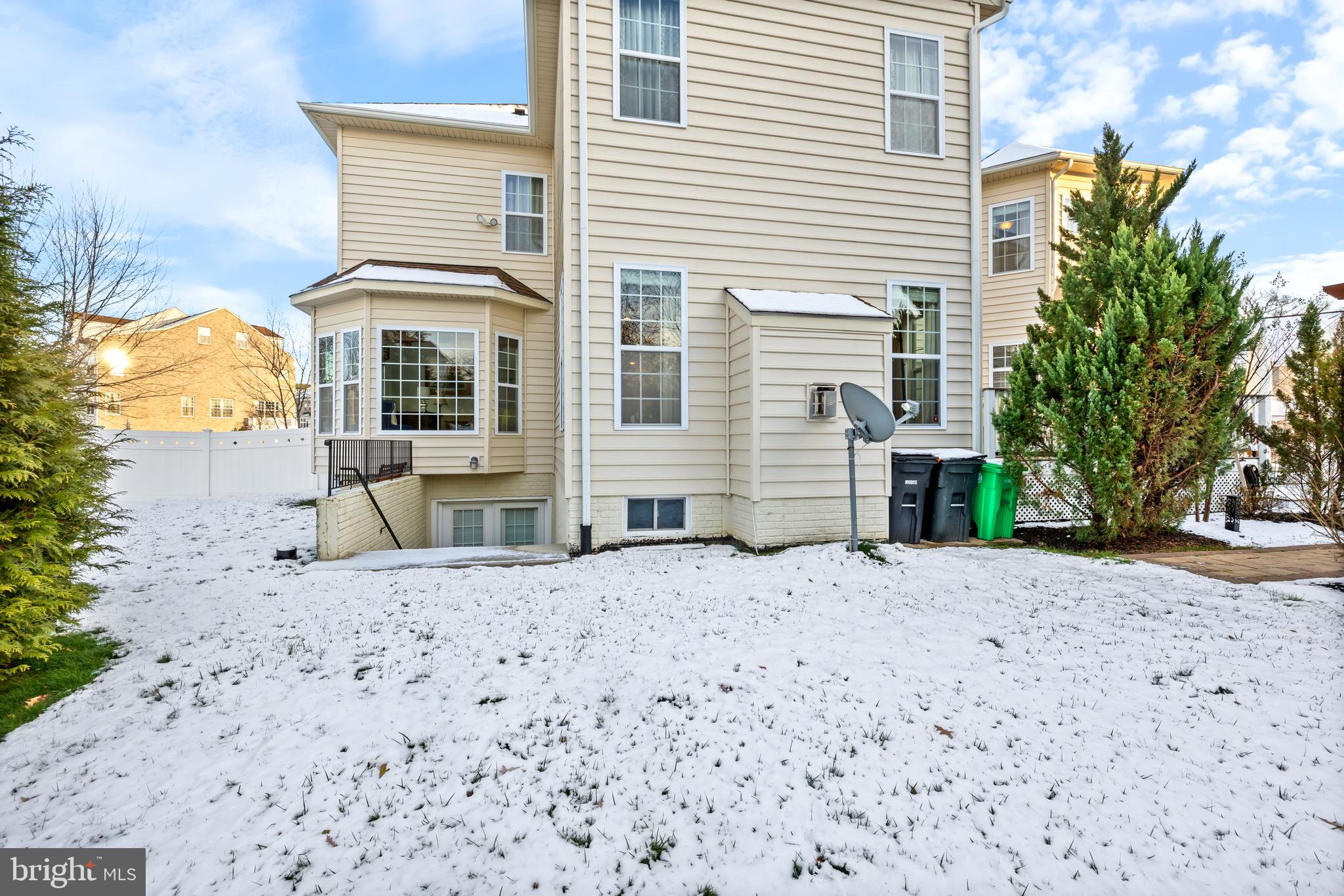 PARKSIDE AT WESTPHALIA - Residential Lease