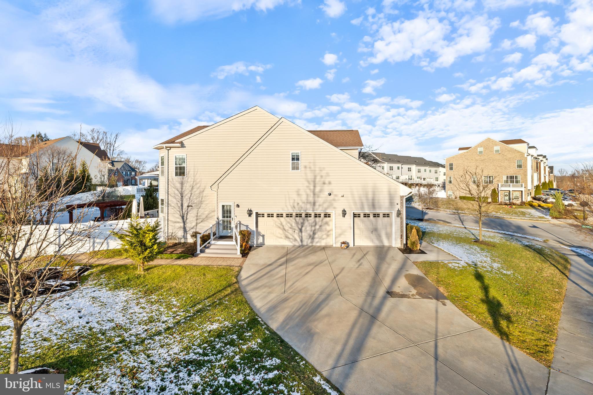 PARKSIDE AT WESTPHALIA - Residential Lease