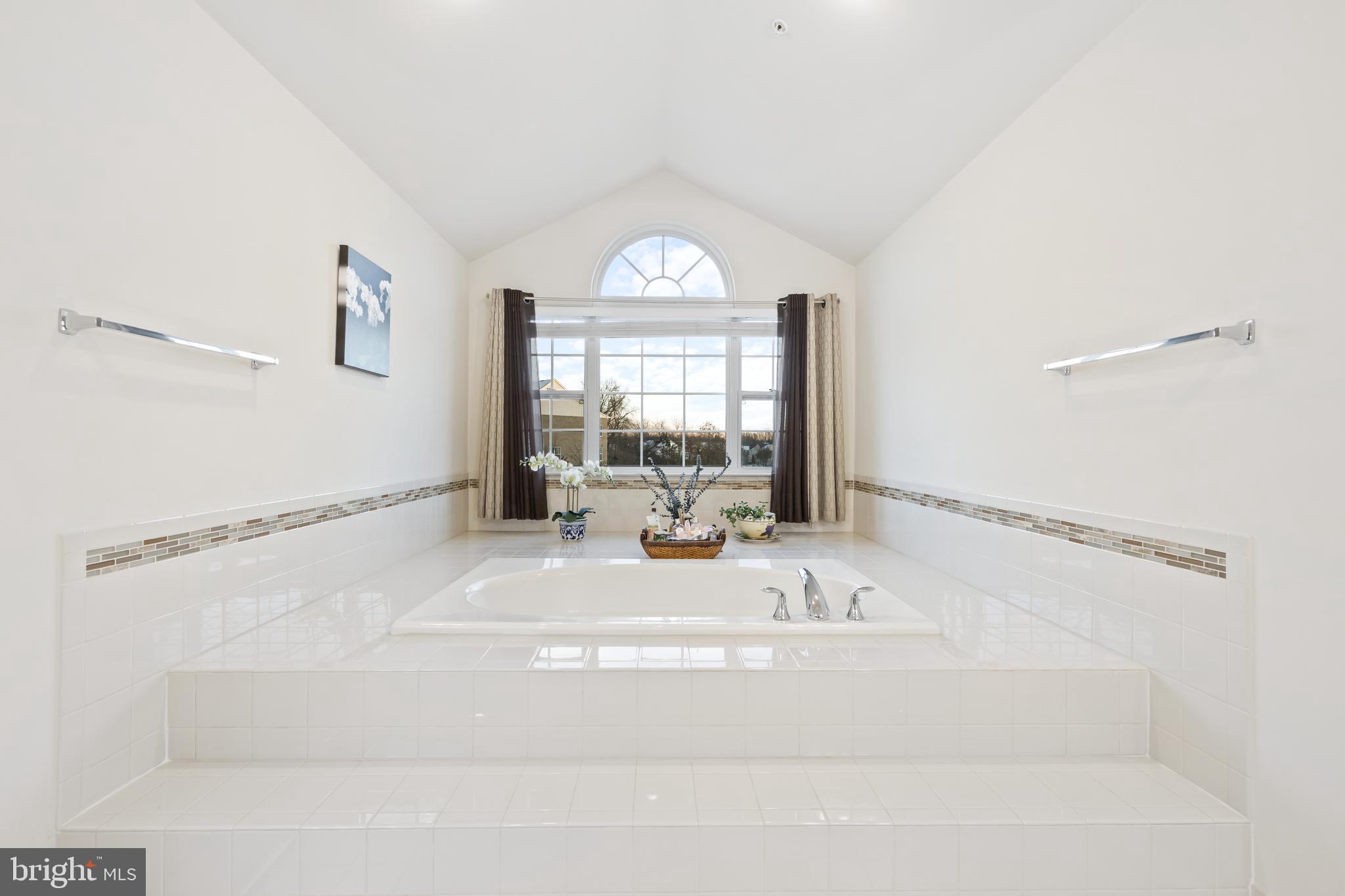 PARKSIDE AT WESTPHALIA - Residential Lease