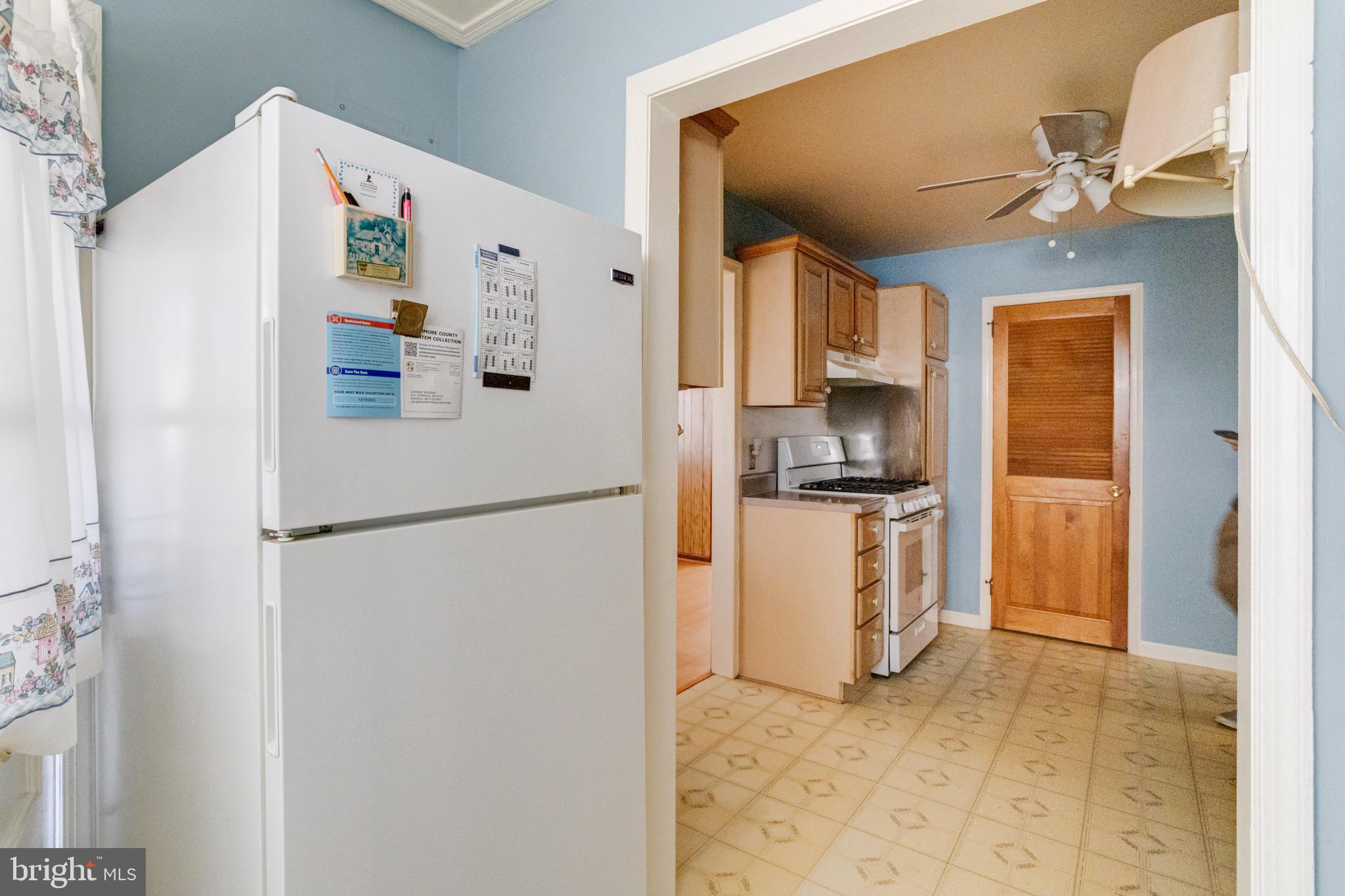 WATERS EDGE - Residential