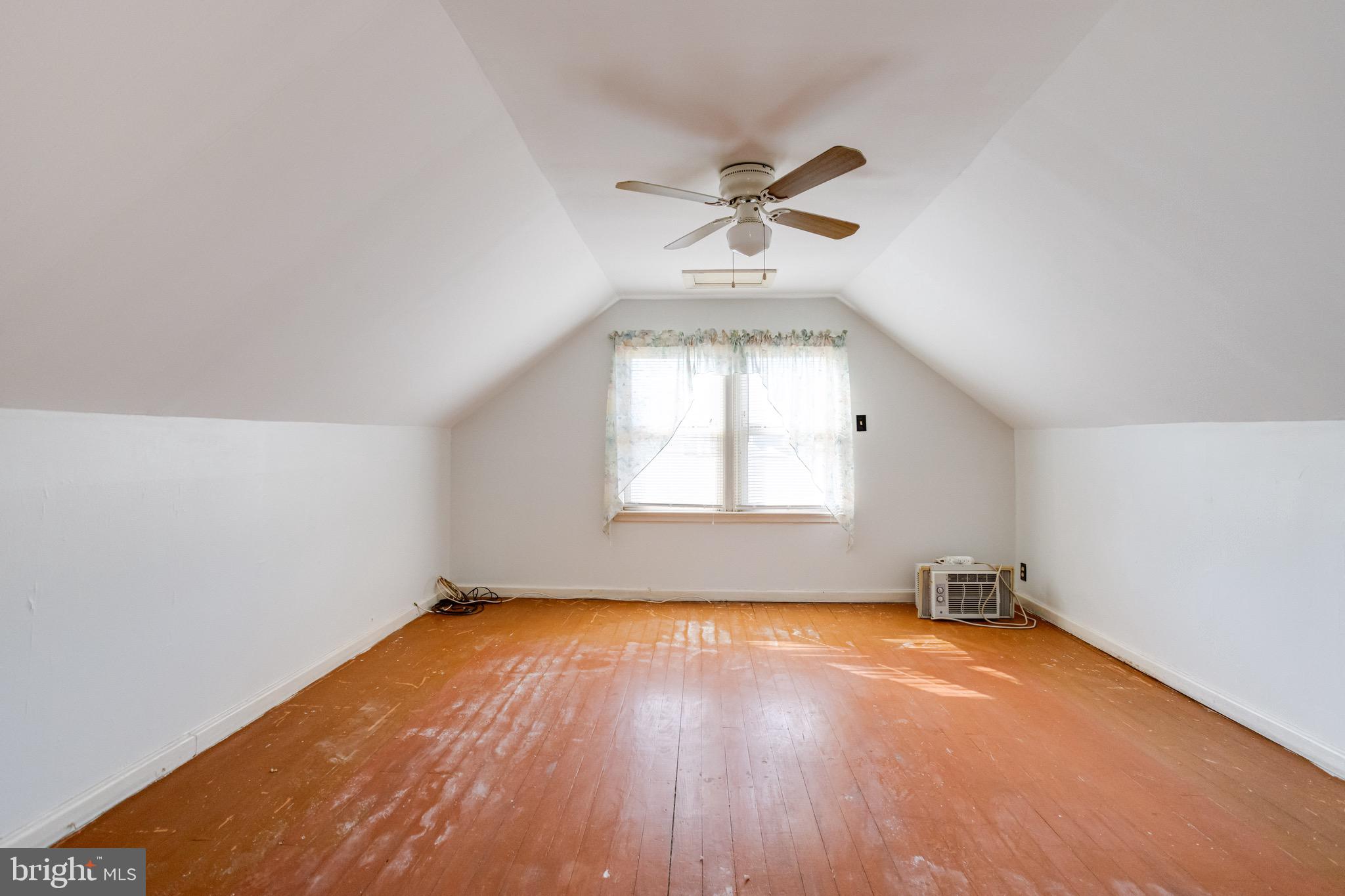 WATERS EDGE - Residential