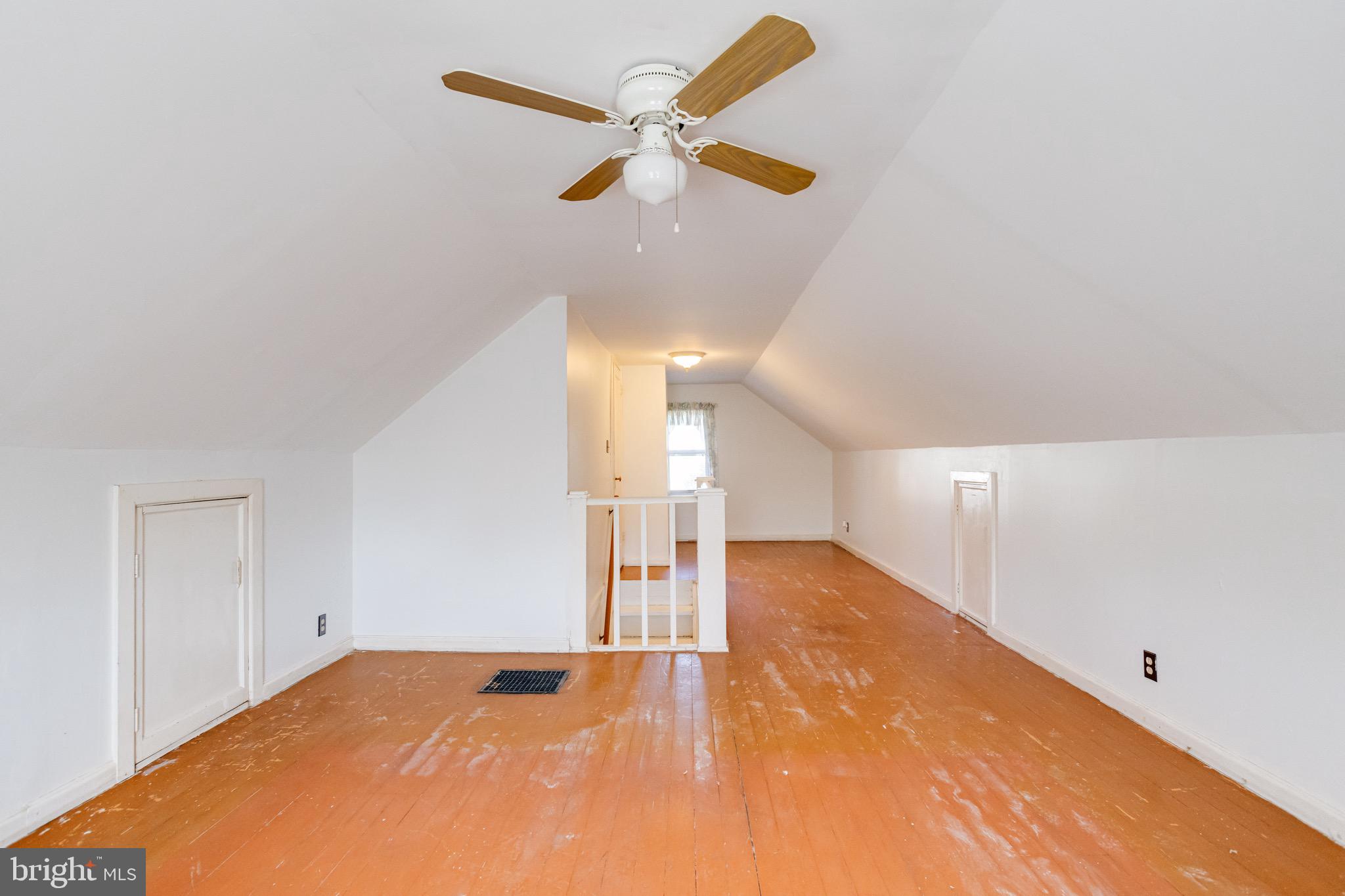 WATERS EDGE - Residential