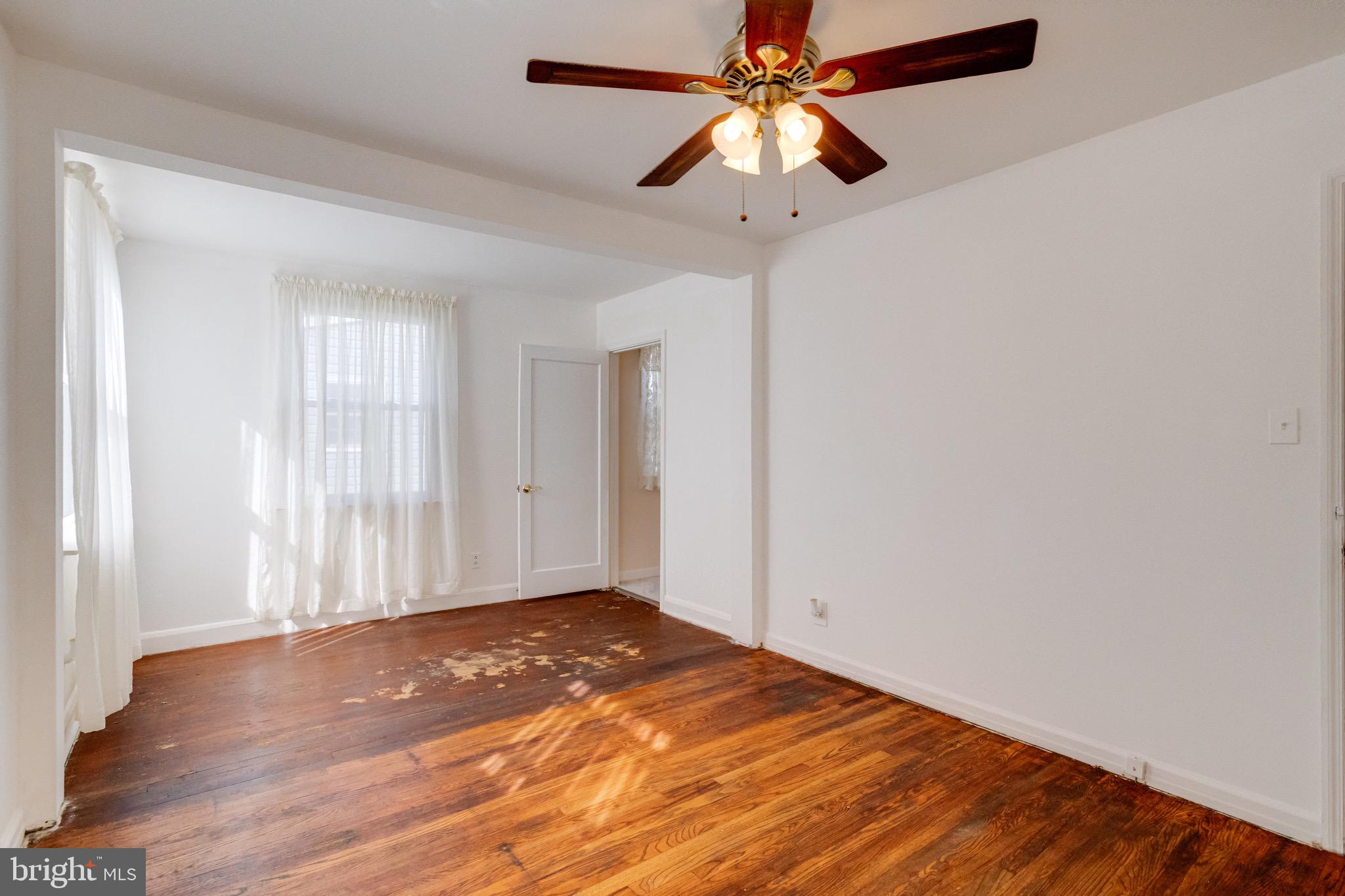 WATERS EDGE - Residential