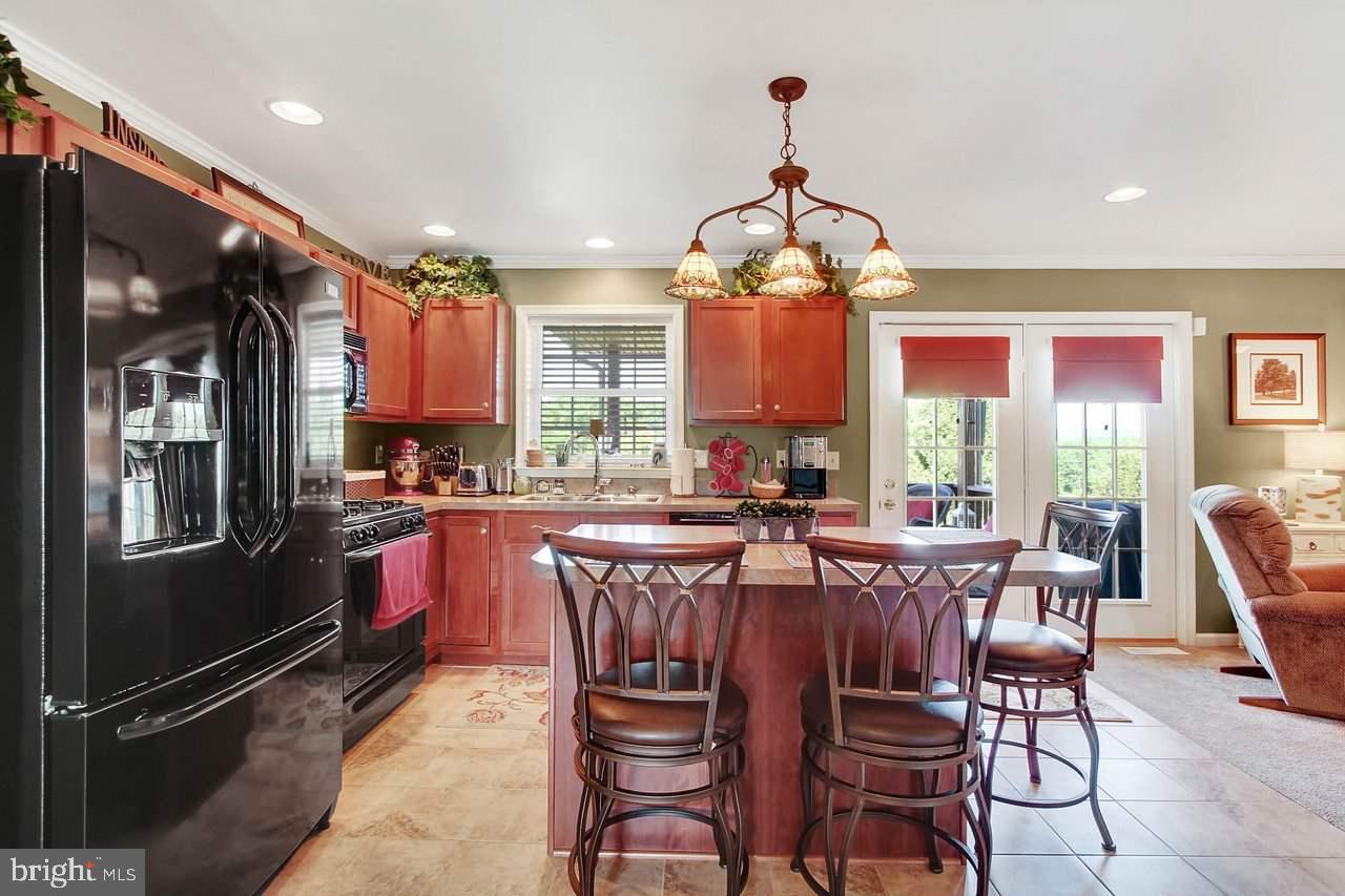 ASHCOMBE FARMS - Residential