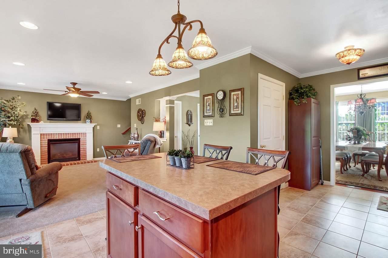 ASHCOMBE FARMS - Residential
