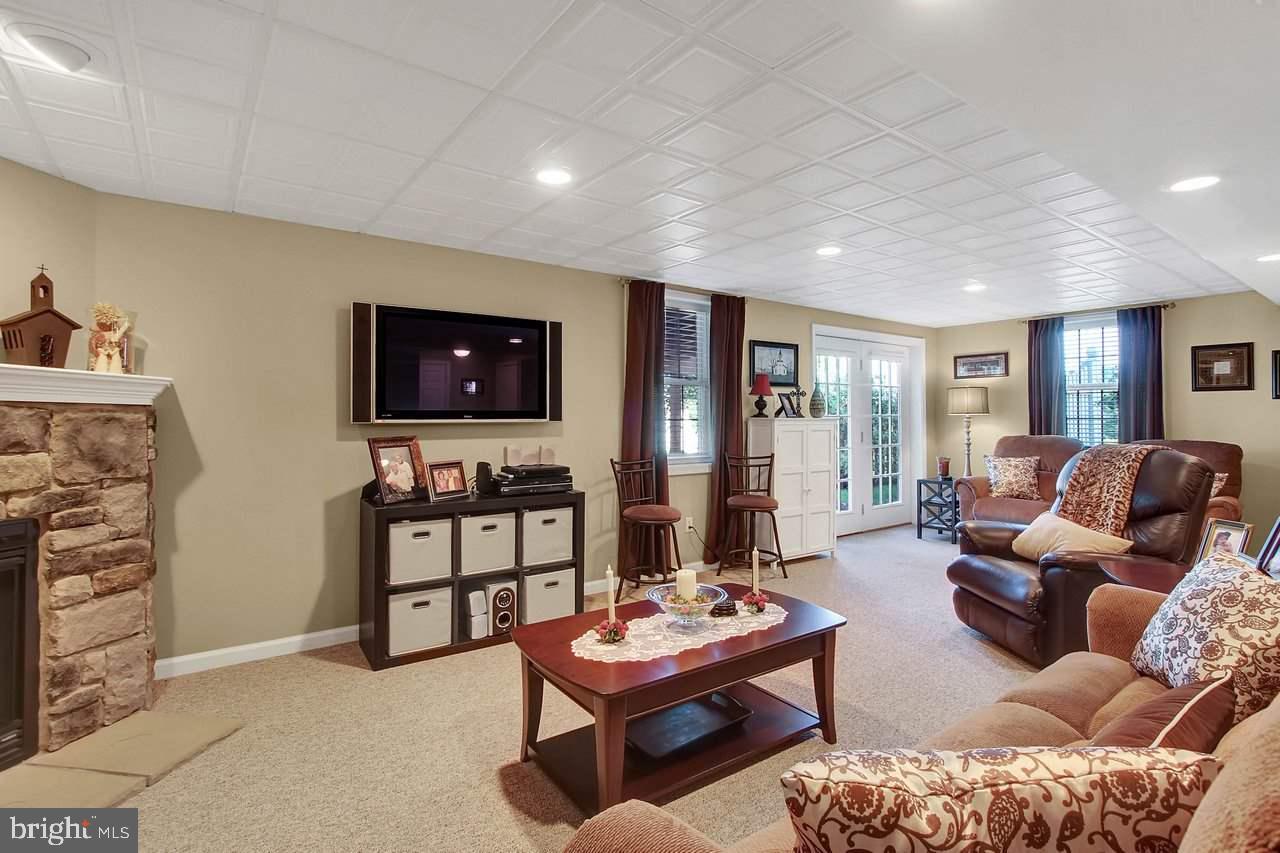ASHCOMBE FARMS - Residential