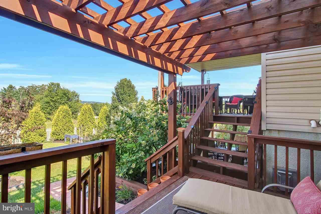 ASHCOMBE FARMS - Residential