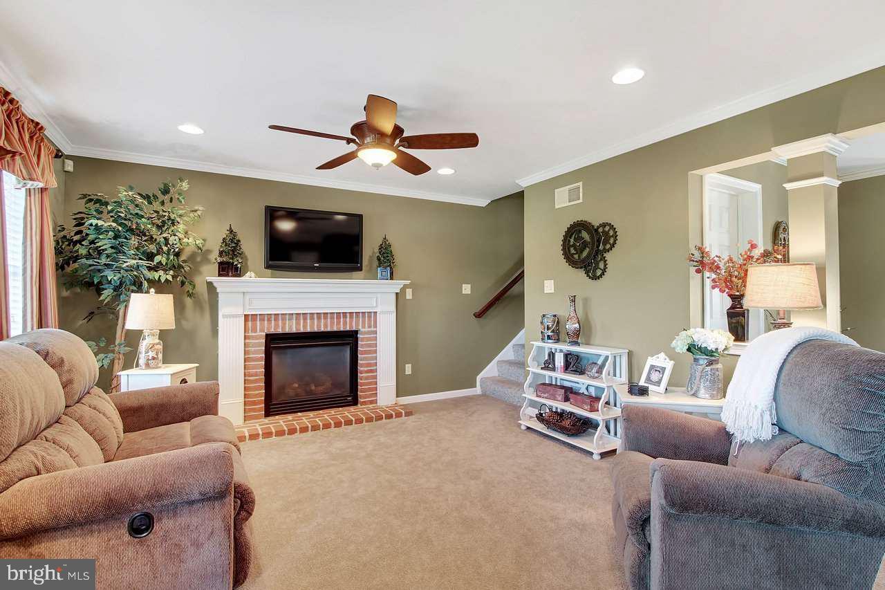 ASHCOMBE FARMS - Residential