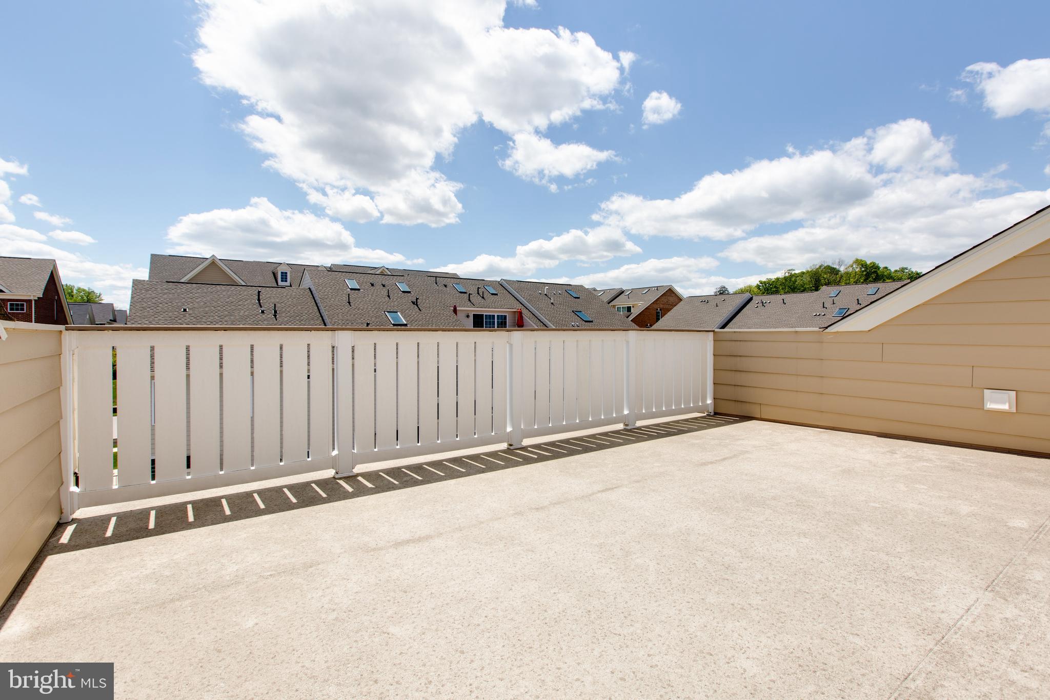 THE ENCLAVE AT ARUNDEL PRESERVE - Residential Lease