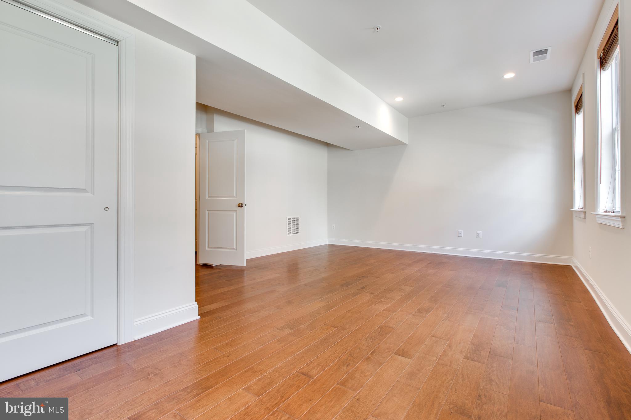 THE ENCLAVE AT ARUNDEL PRESERVE - Residential Lease