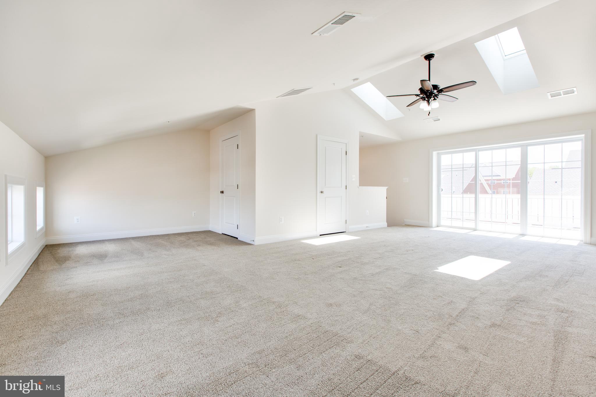 THE ENCLAVE AT ARUNDEL PRESERVE - Residential Lease