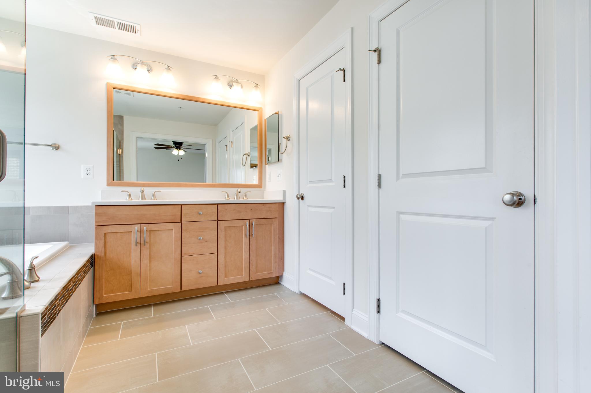 THE ENCLAVE AT ARUNDEL PRESERVE - Residential Lease