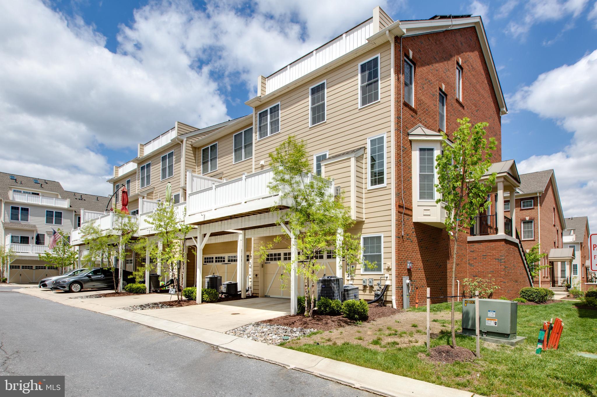 THE ENCLAVE AT ARUNDEL PRESERVE - Residential Lease