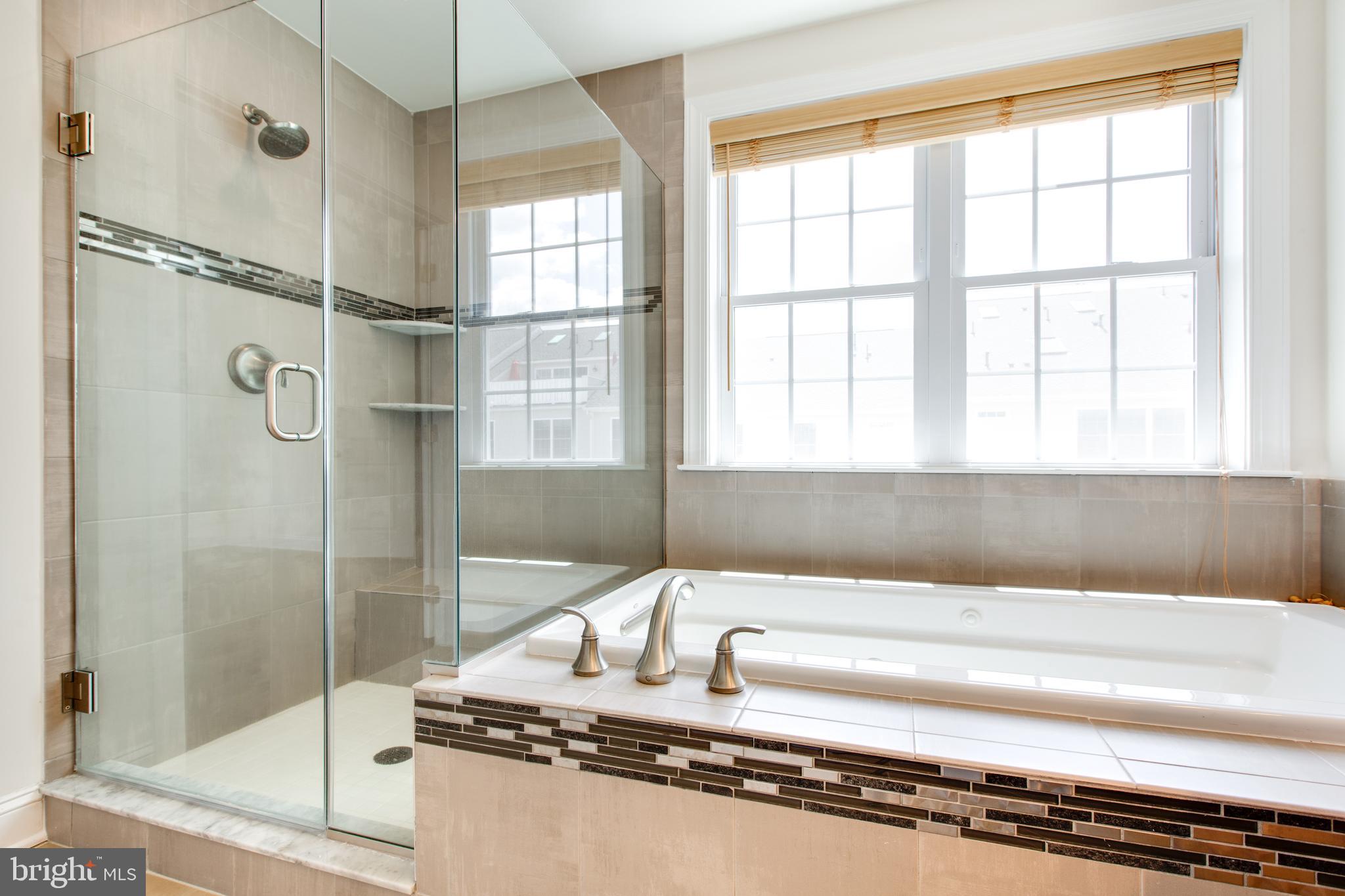 THE ENCLAVE AT ARUNDEL PRESERVE - Residential Lease