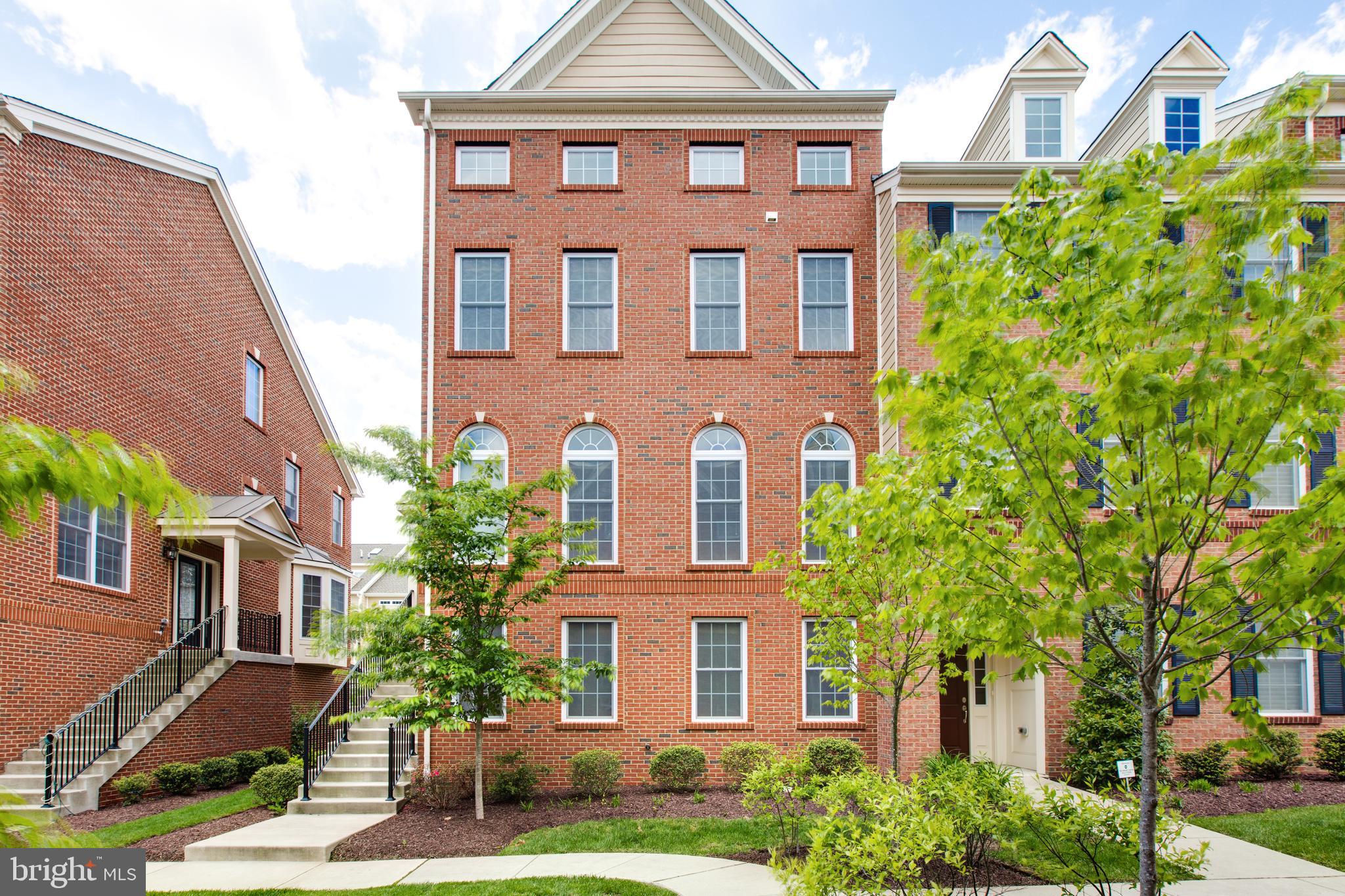 THE ENCLAVE AT ARUNDEL PRESERVE - Residential Lease