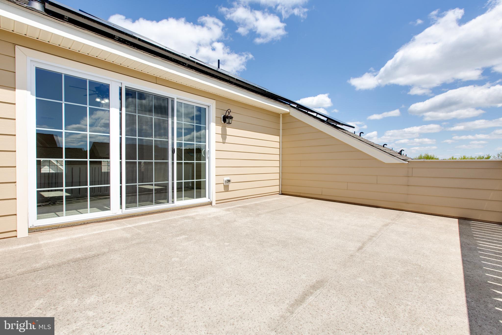 THE ENCLAVE AT ARUNDEL PRESERVE - Residential Lease