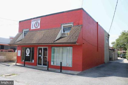 EDDLYNCH - Commercial Sale