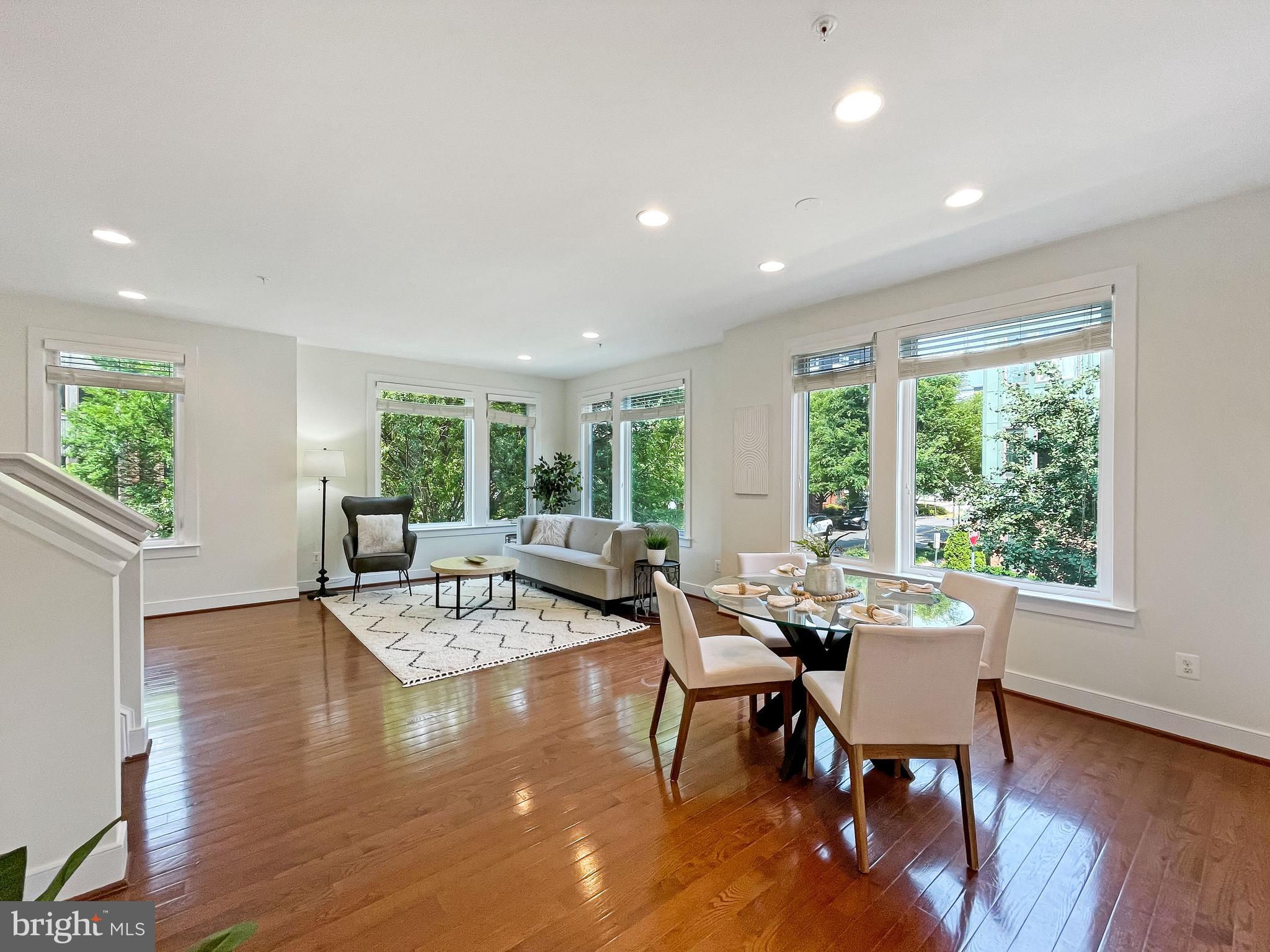 MOSAIC DISTRICT - Residential